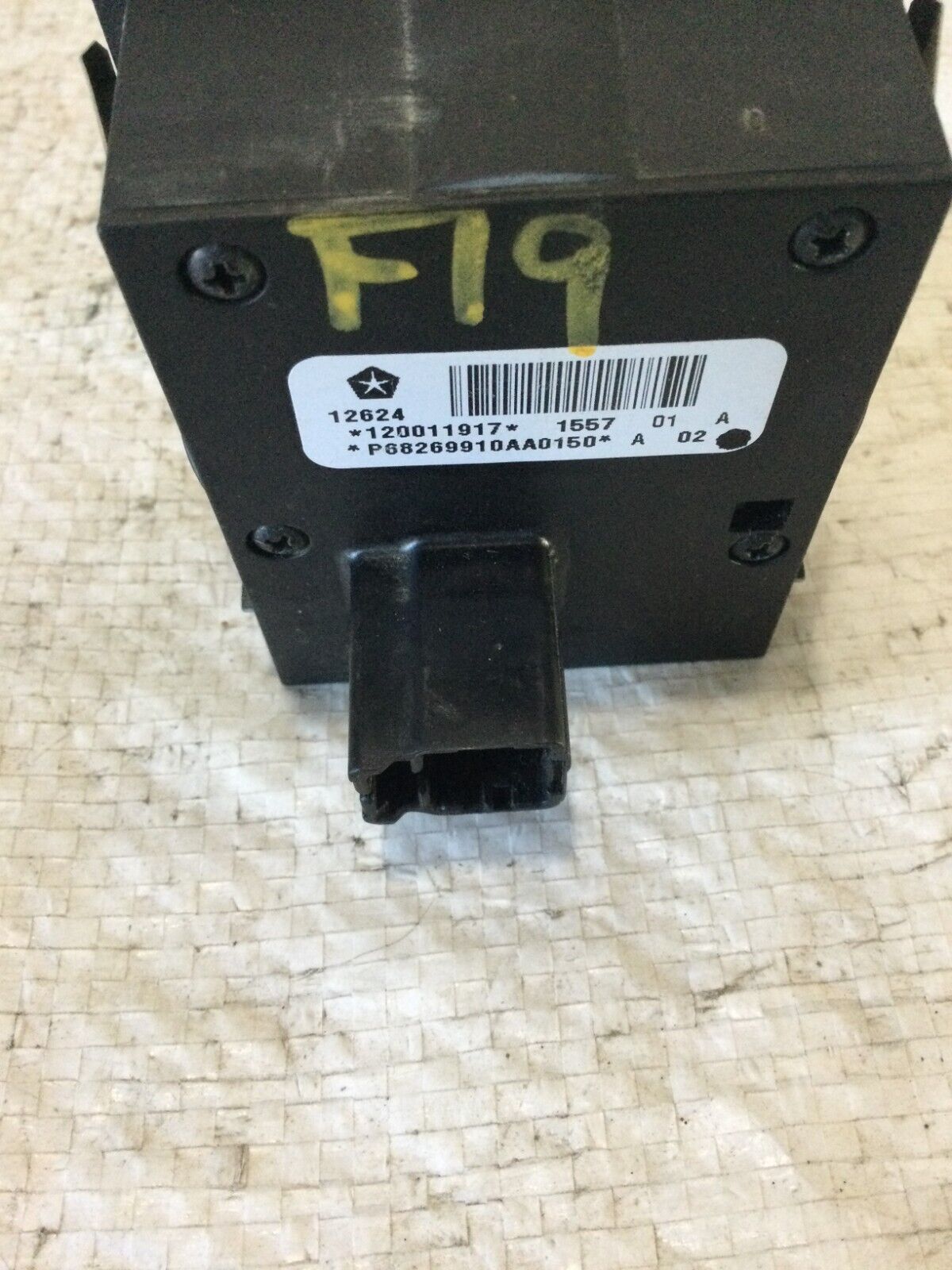 2018 RAM 1500  Dash Head Light Switch  68269910AA OEM