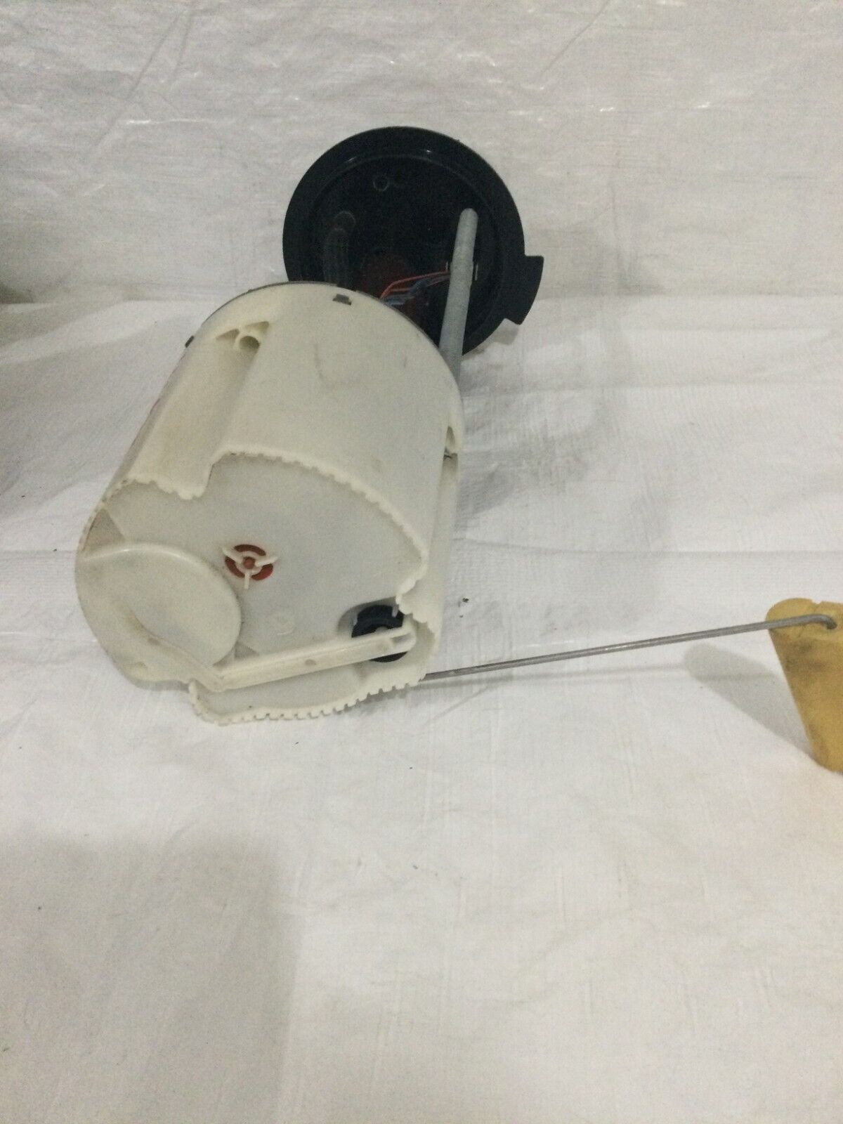 2007 GMC Sierra 2500HD 6.0L Fuel Pump Assembly OEM