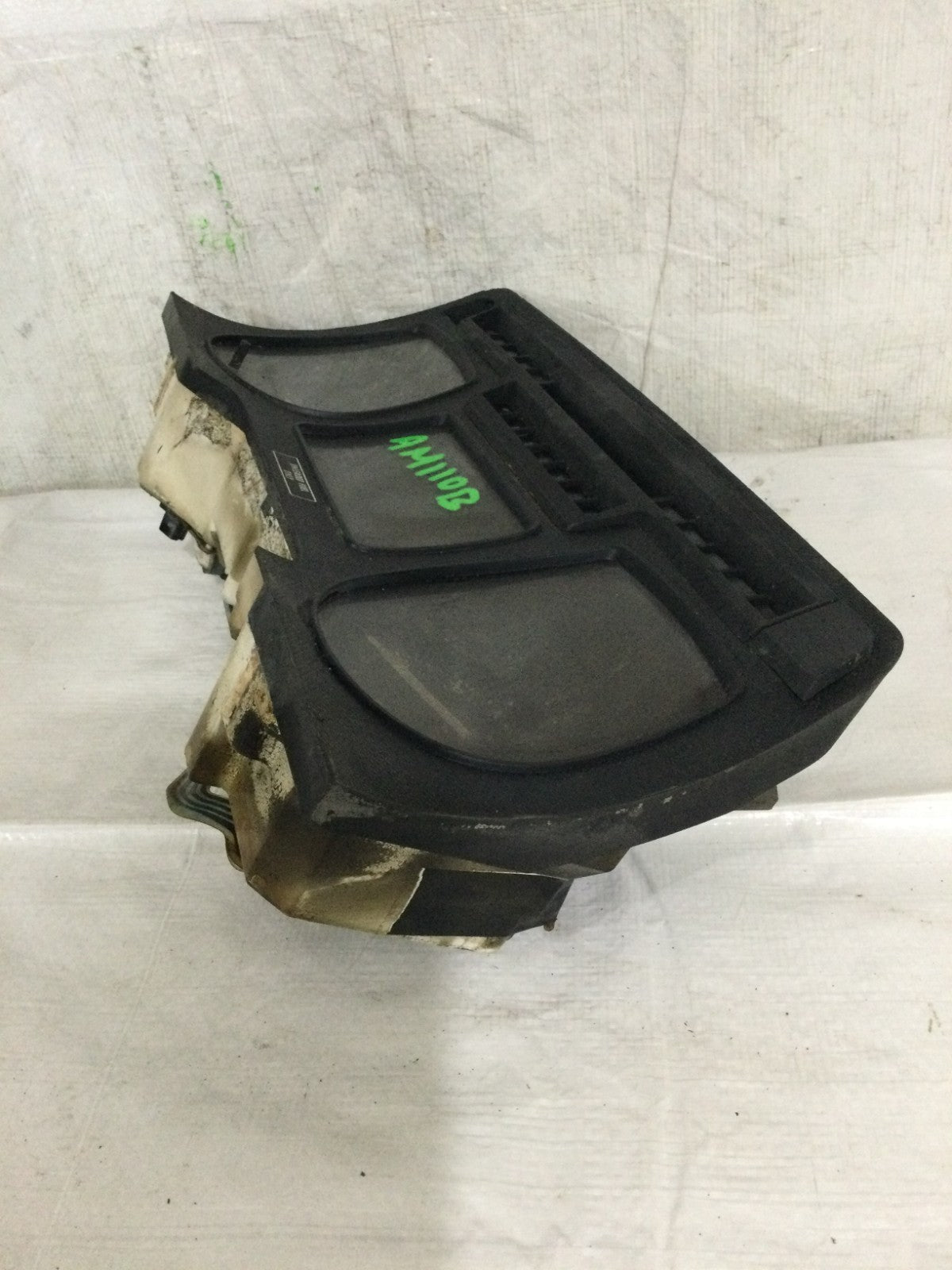 1984 Jaguar XJS 5.3L Speedometer Instrument Cluster OEM