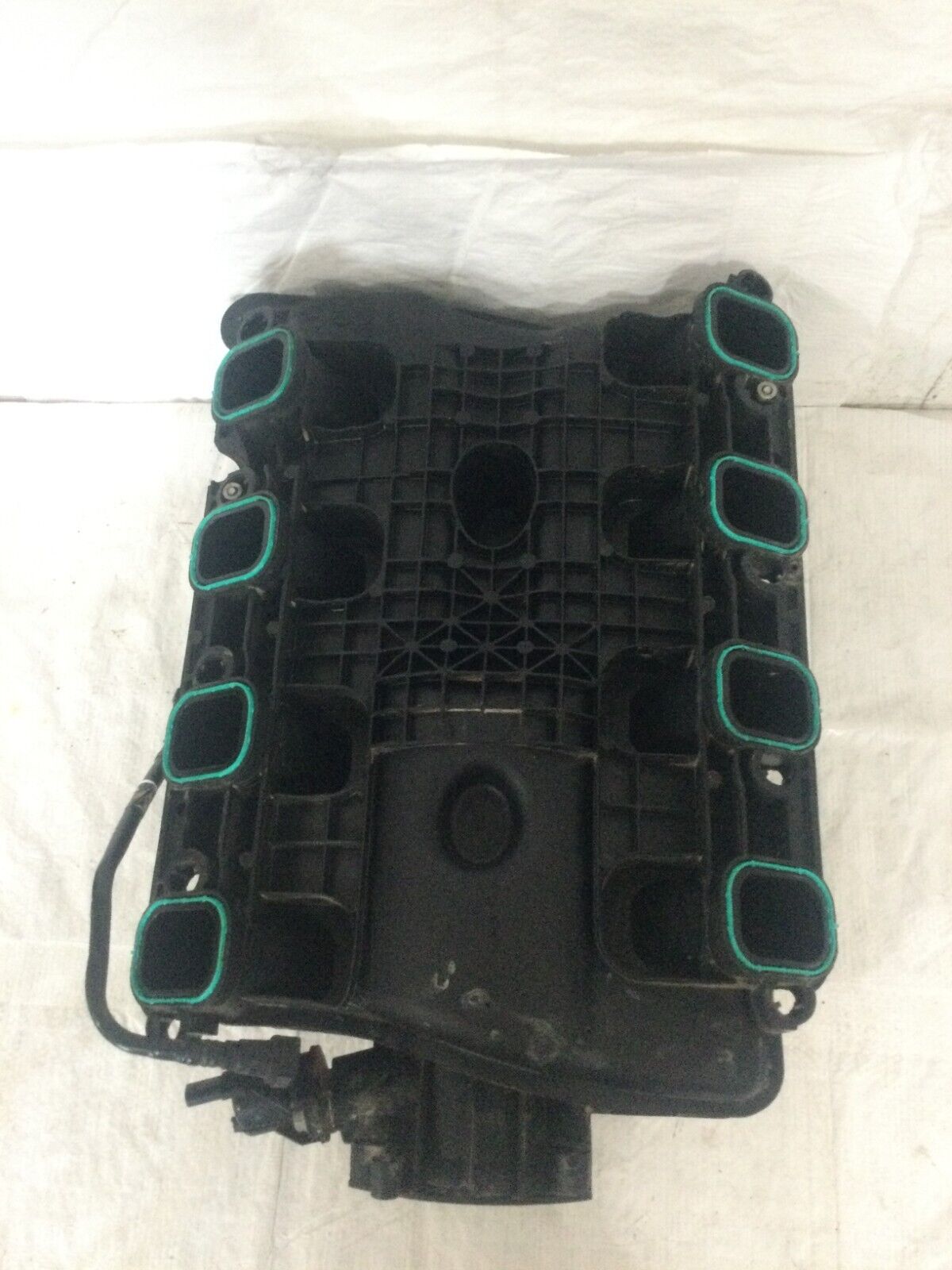 2021 Chevrolet Silverado 1500 5.3L Air Intake Manifold Assembly OEM 28247635