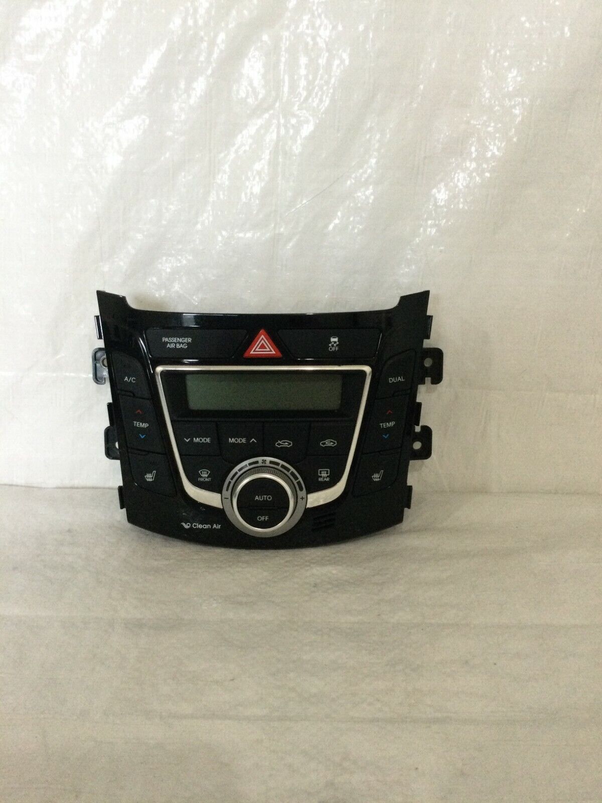 2016-2017 Hyundai Elantra GT A/C Heater Climate Control Unit OEM 97250-A5674