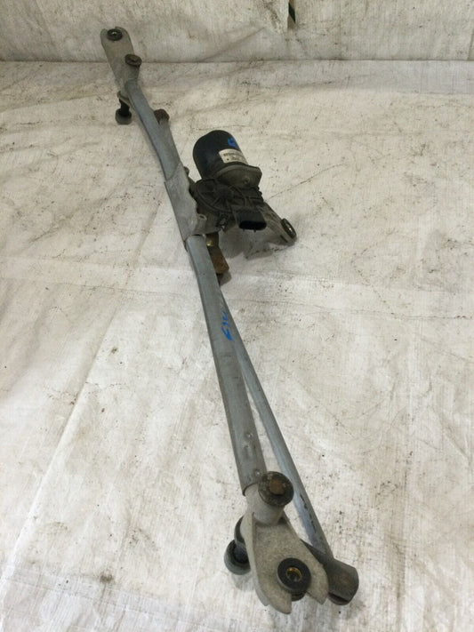 2005 Dodge Ram 1500 Front Wiper Motor W/ Linkage OEM