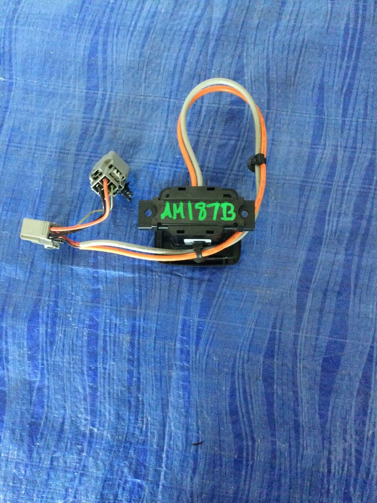 2018 Ford Escape Accesory Power Outlet Plug OEM
