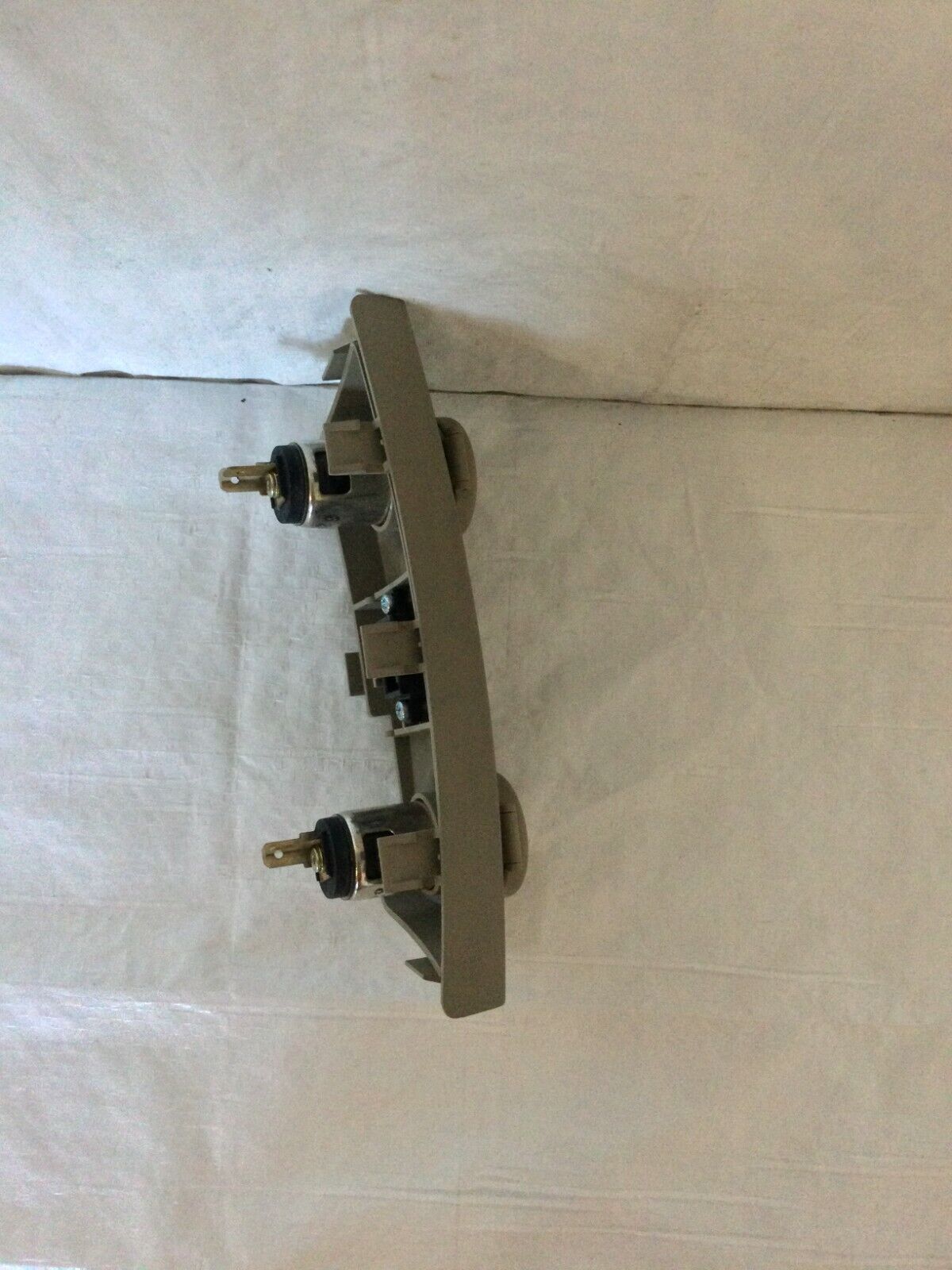 2007-2009 Hyundai Elantra Center Console Power Outlet Panel OEM