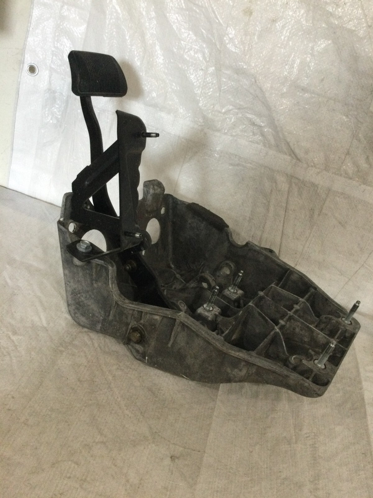 2019 Dodge Ram 1500 Brake Pedal W/ Bracket OEM