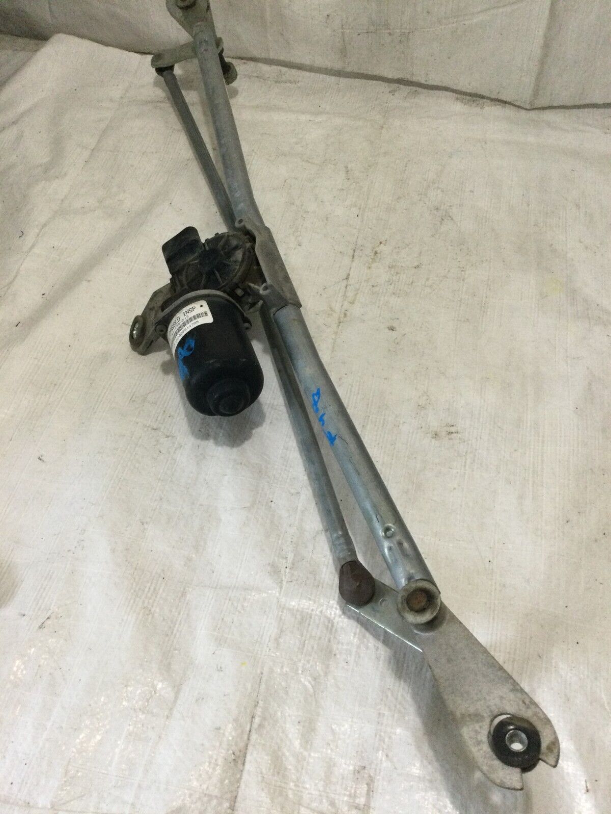2006-2007 Dodge Ram 1500 Front Windshied Wiper Motor W/ Linkage OEM