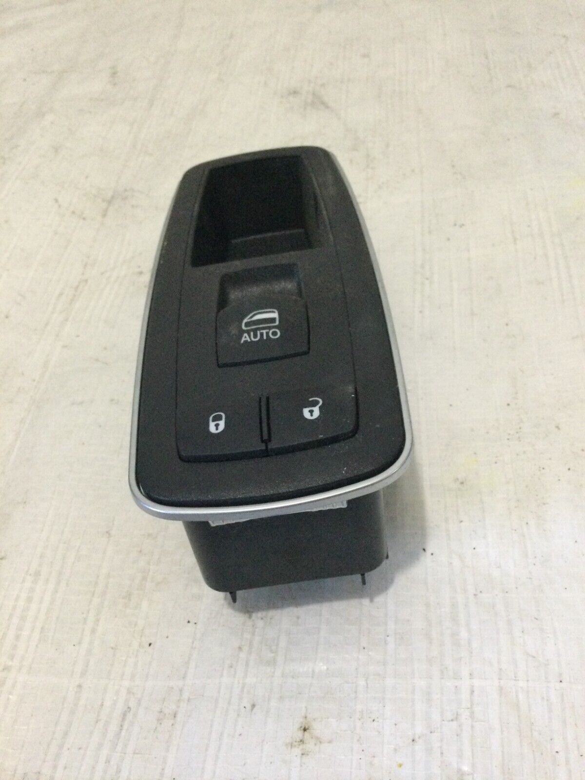 2021 Dodge Ram 3500 Front Right Window Contrlol Switch 68268251AC OEM