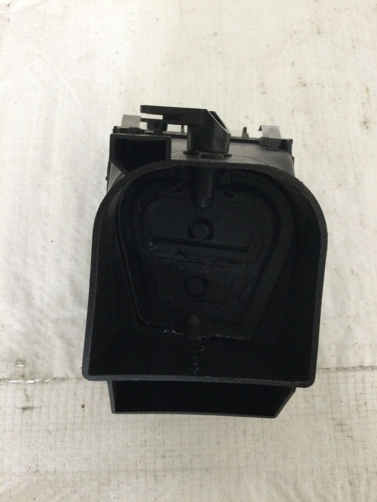 2004-2010 Volkswagen Touareg Front Right Dash Air Vent  7L6819704J OEM