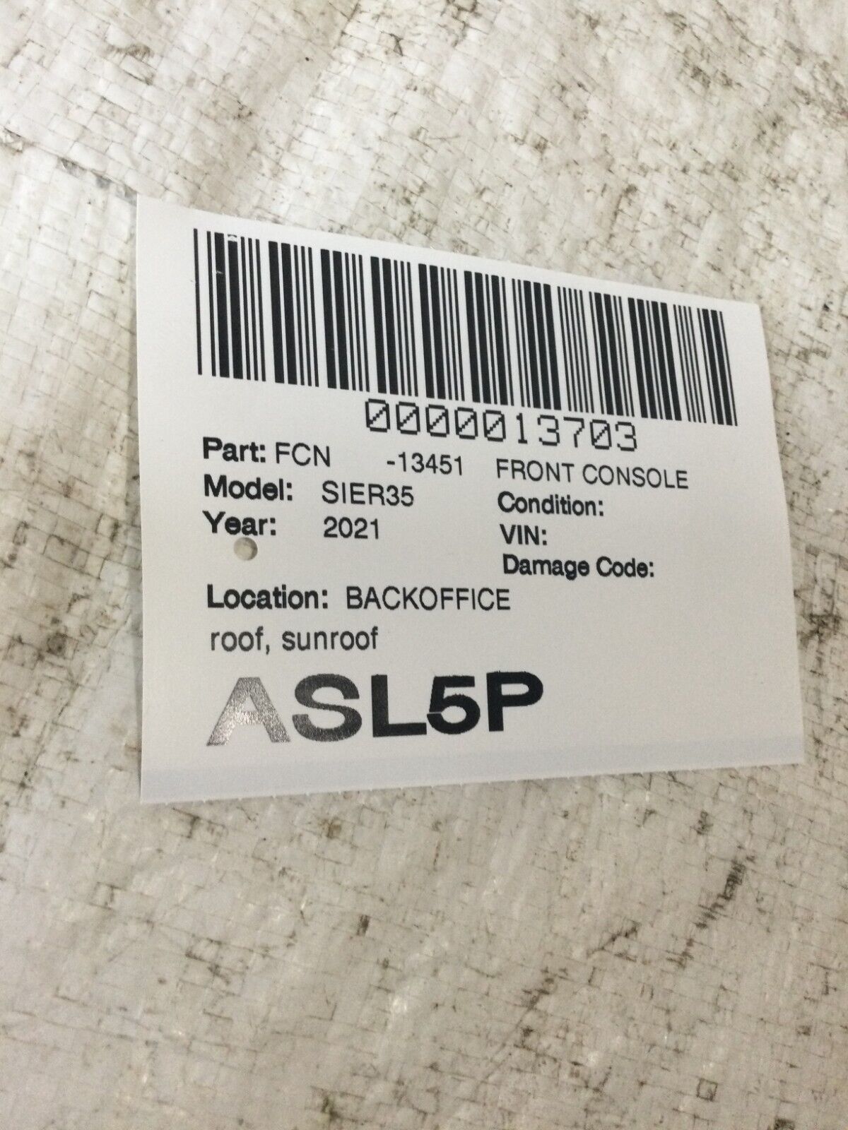 2019-2022 GMC Sierra 3500HD Overhead Console Dome Light  W/ Sunroof Control OEM