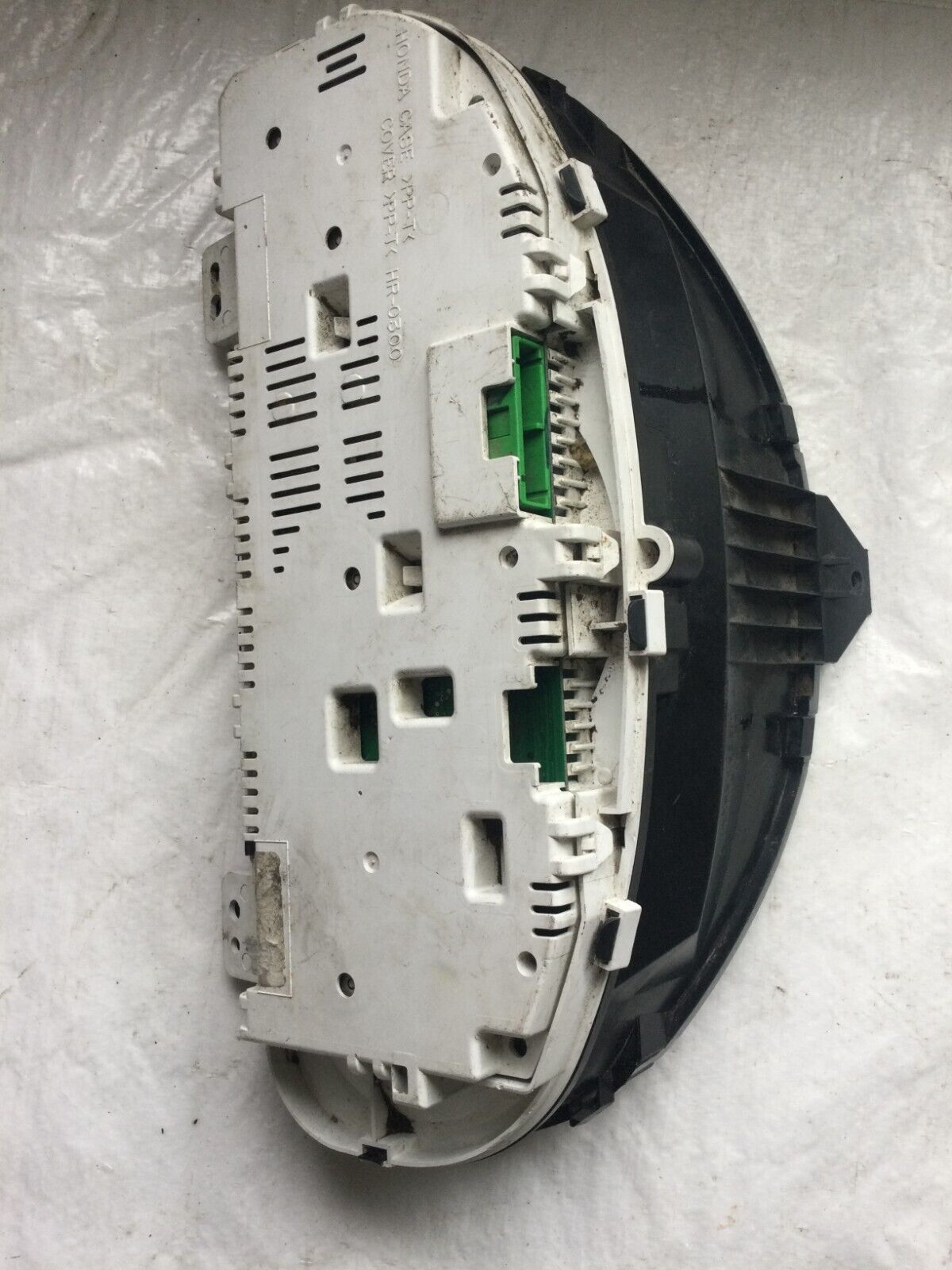 2006 Honda Accord Speedometer Cluster KPH 2.4L Sedan OEM