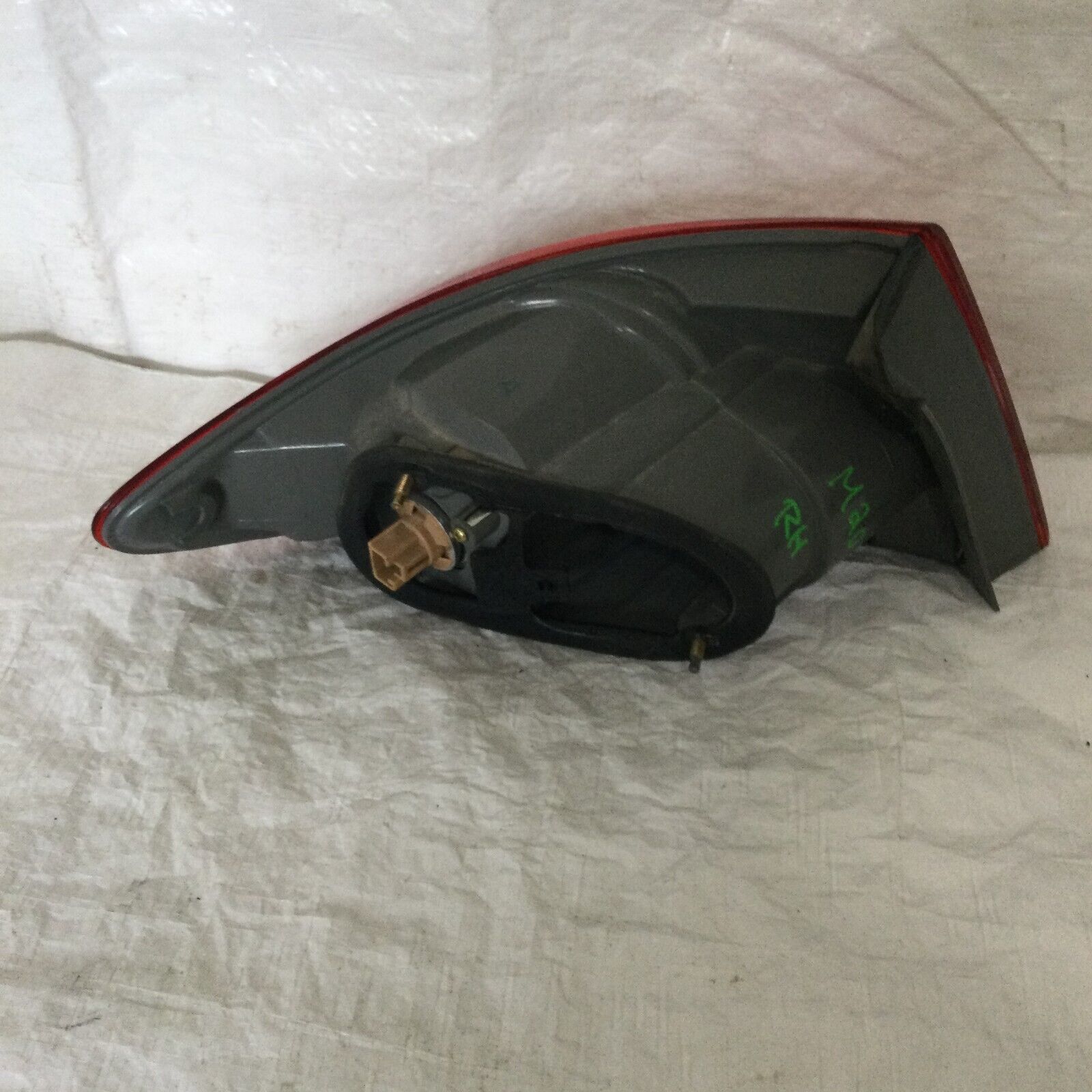 2005 Mazda 6 Tail Light Assembly Right Rear Outer Passenger Side OEM RH