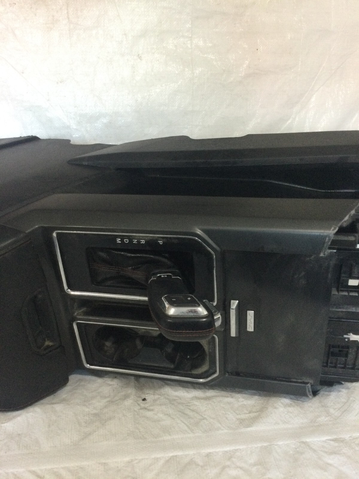 2017-2020 Ford F150 Front Floor Center Console Assembly W/Lid Shifter Black OEM