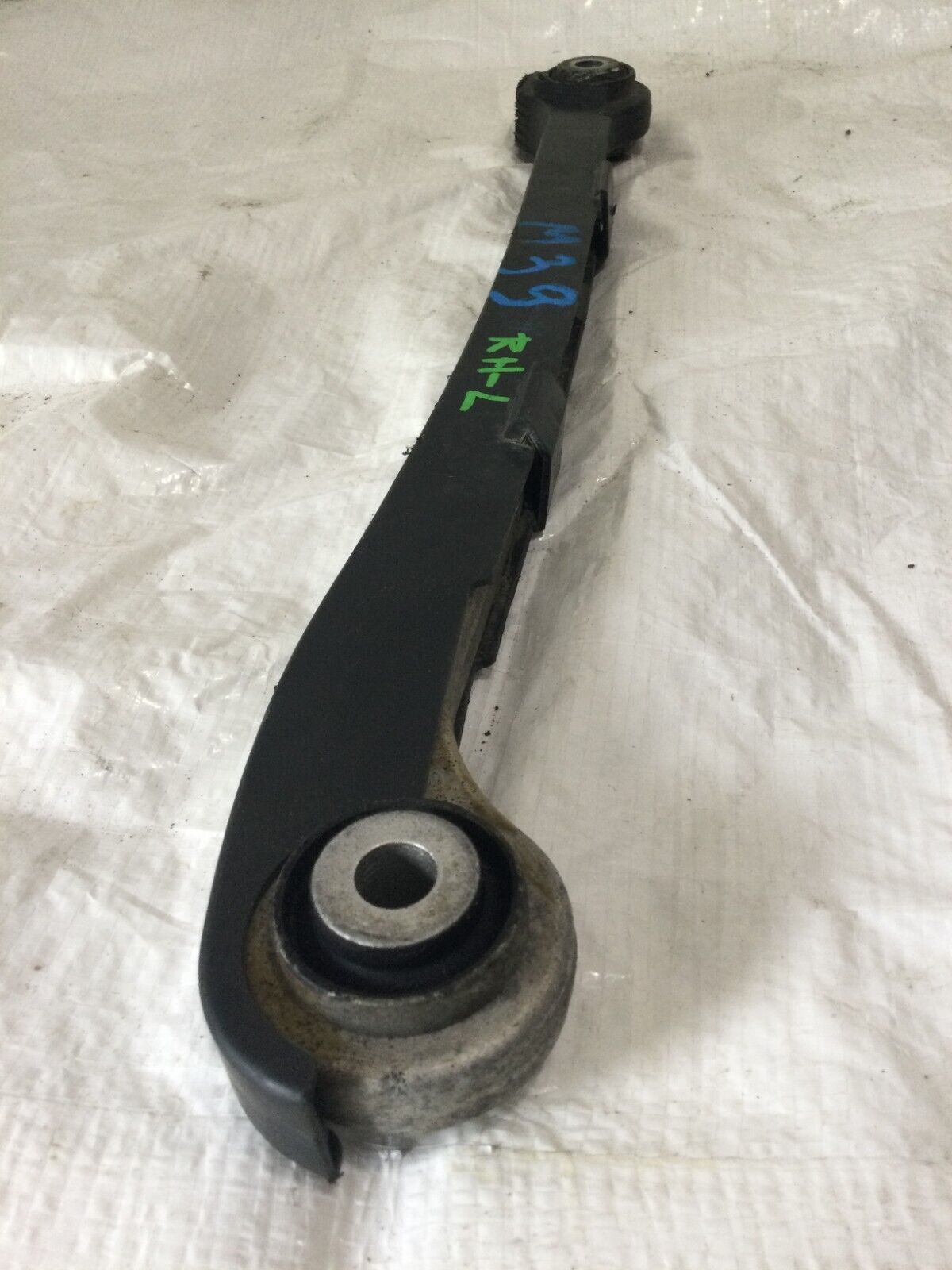 2004 Mercedes Benz S430 Rear Right Control Arm Forward Thrust OEM