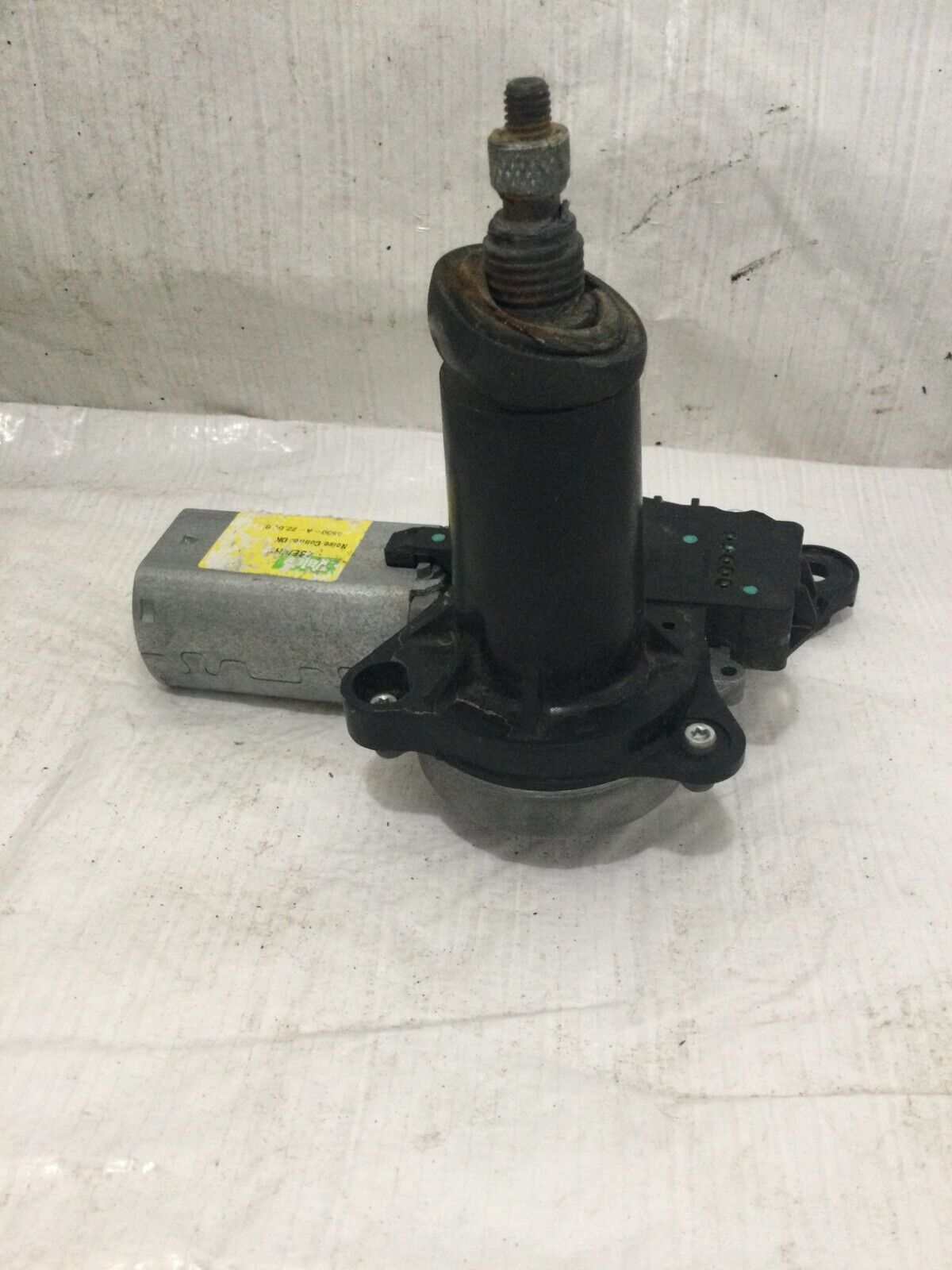 2007 Cdillac Escalade Rear Wiper Motor OEM 15282187