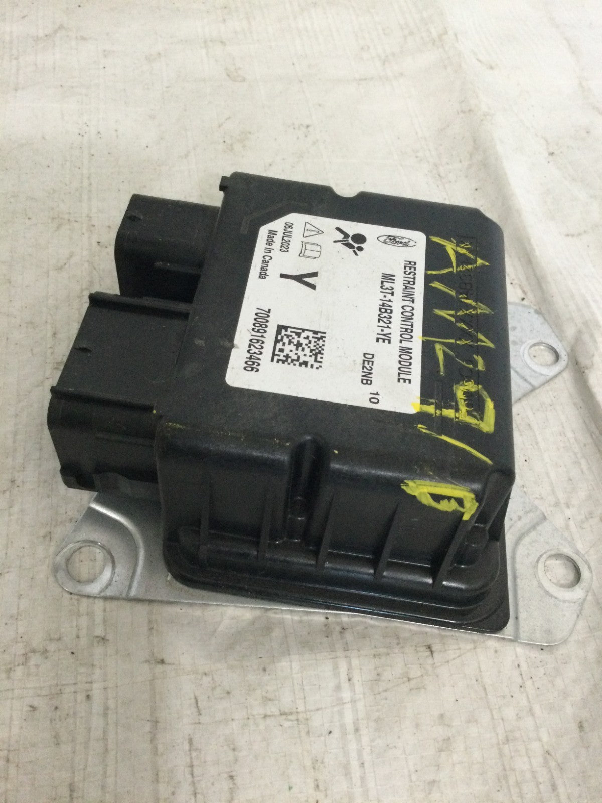 2023 Ford F150 F-150 Restraint Control Module OEM ML3T-14B321-YE