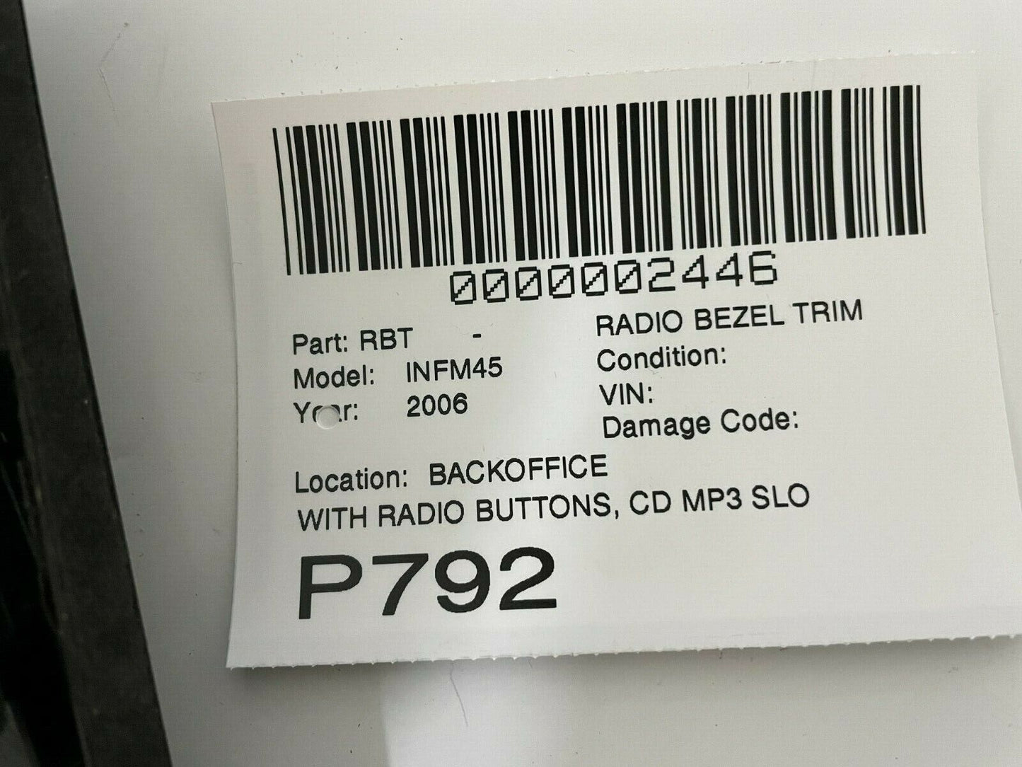 2006-2007 Infiniti M35 M45 Radio CD Player Face Plate W/ Clock OEM 68260EH100