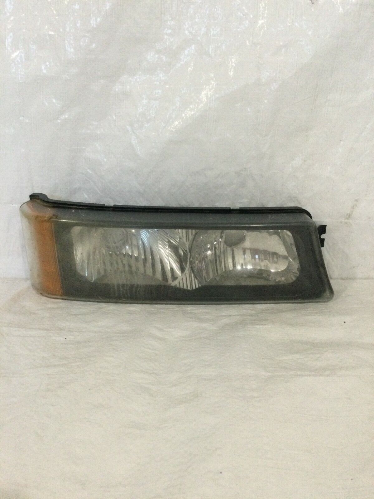 2006 Chevy Silverado 2500HD Right Corner Light OEM 15199557