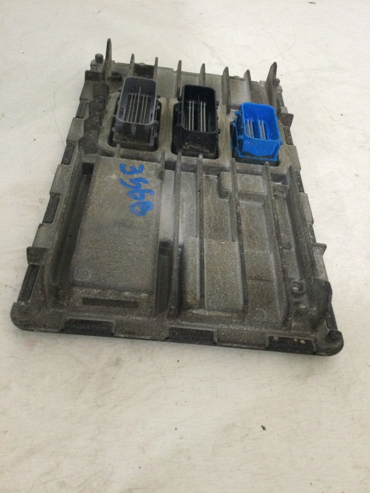 2023 GMC Sierra 2500 6.6L Gasoline Engine Control Module ECM OEM 12728246