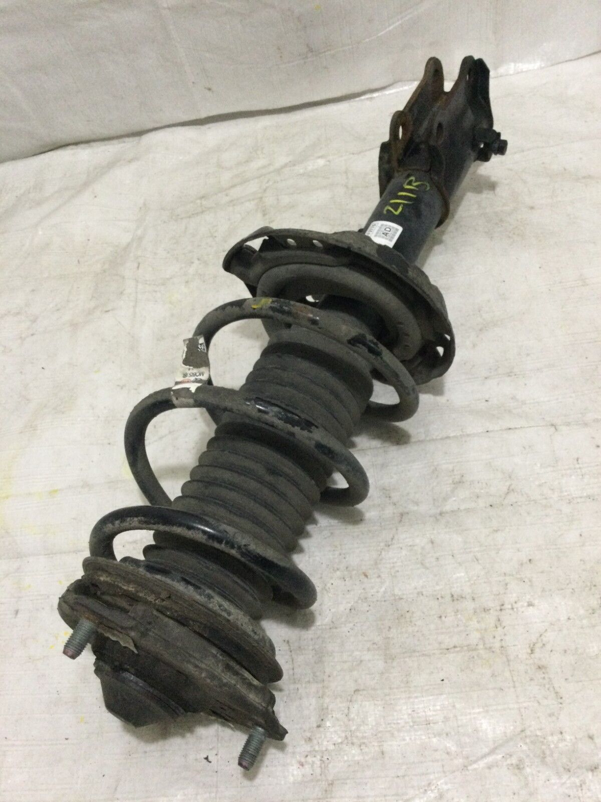 2017-2019 Hyundai Elantra Driver Strut Front Sedan Korea Built 54651F2800 OEM