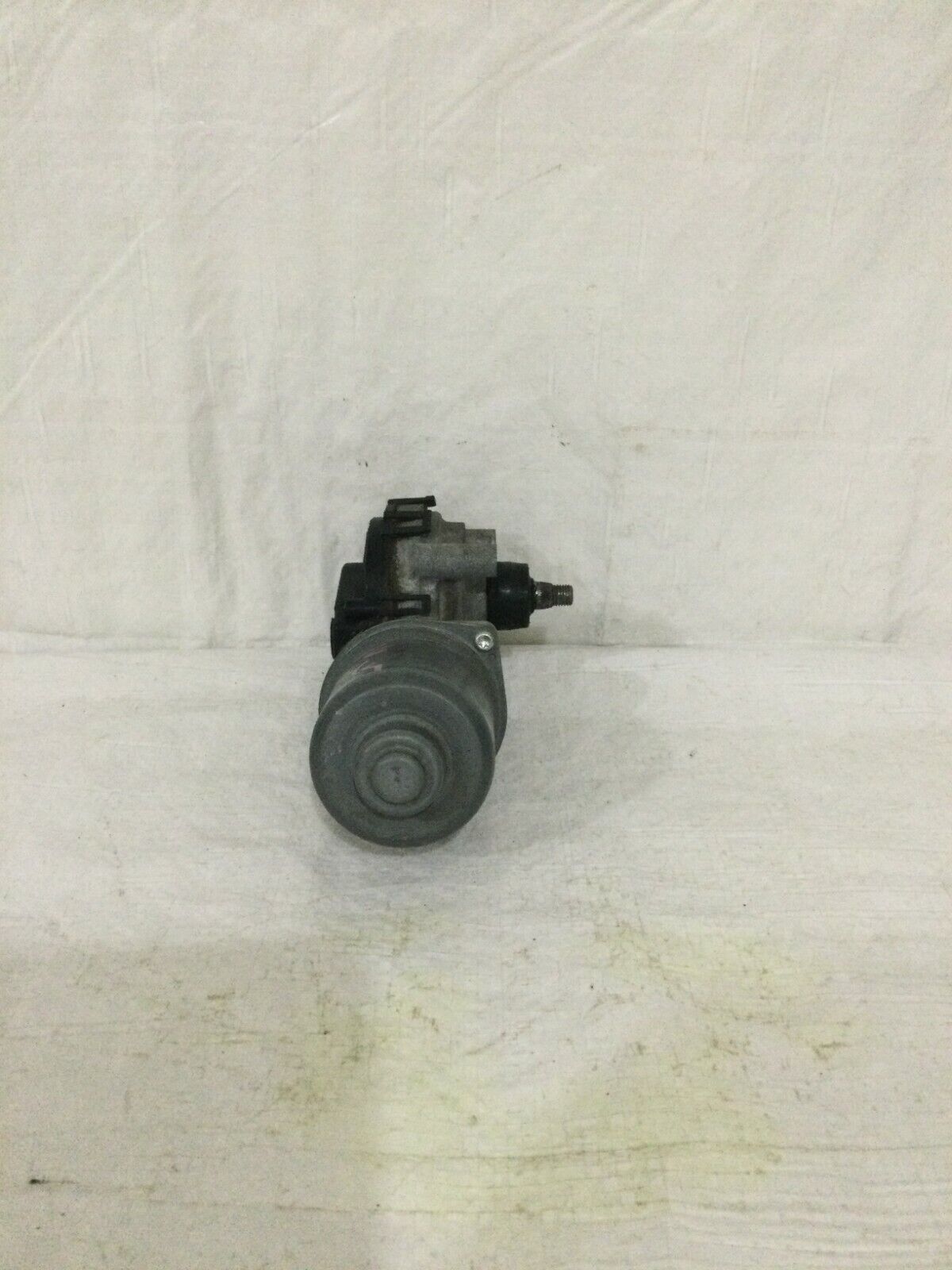 2016 Toyota Corolla Front Windshield Wiper Motor 85110-02350 OEM