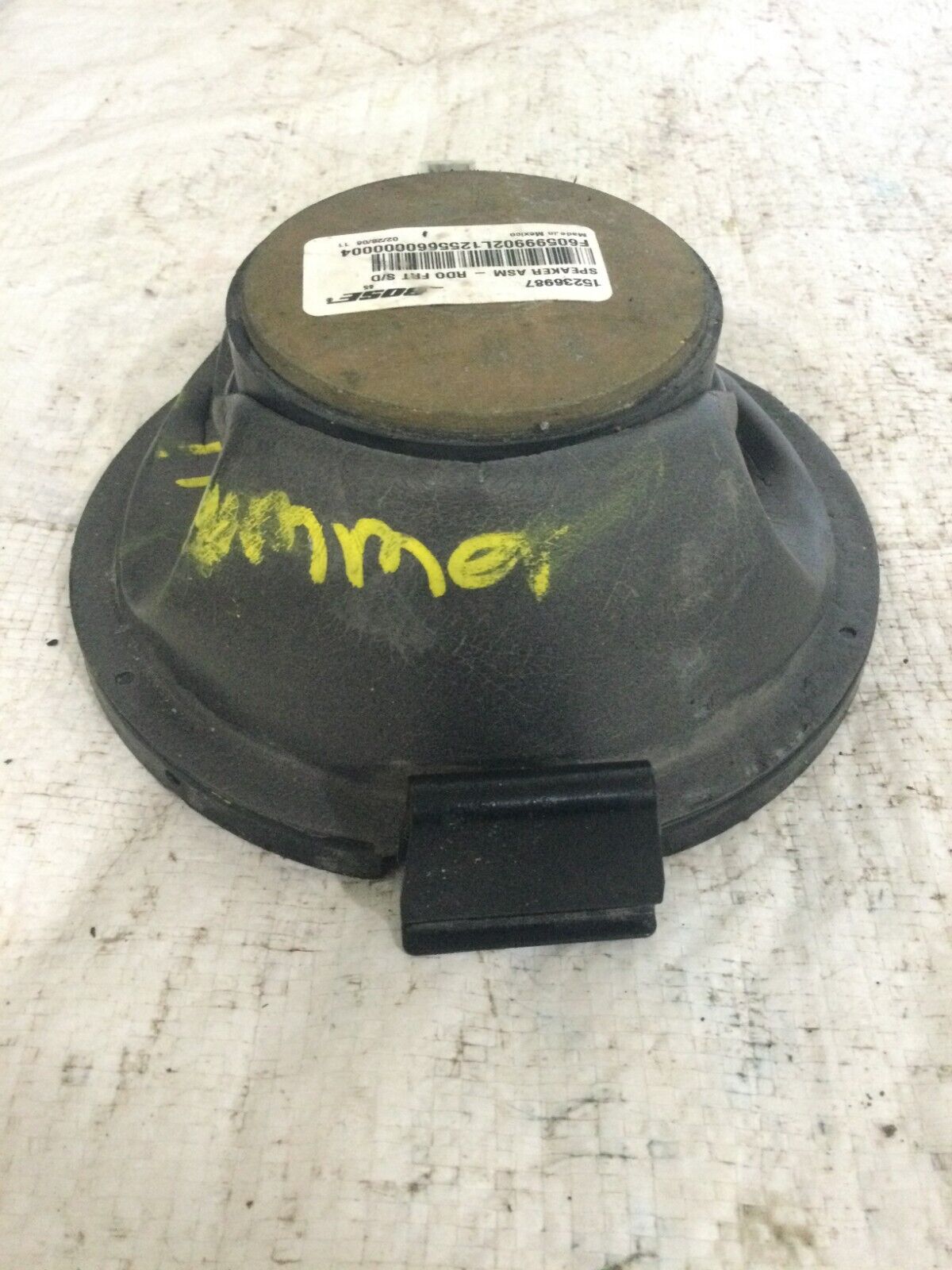 2005-2007 Hummer H2 Front Door Speaker OEM 15236987