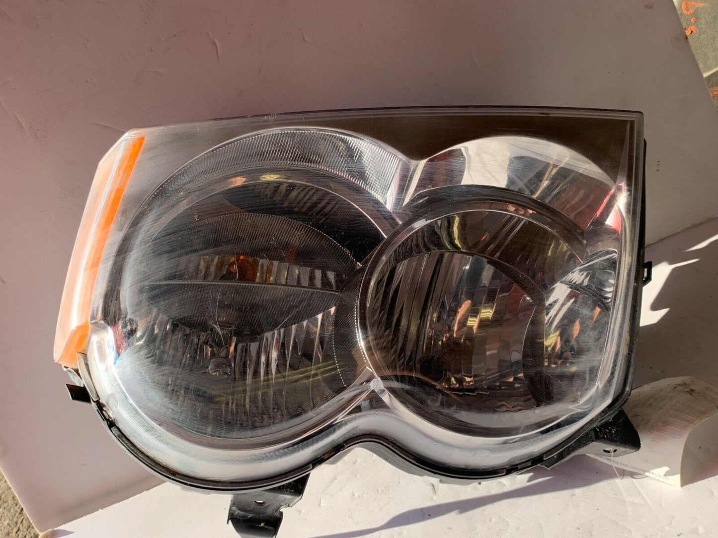 2005 2006 2007 Jeep Grand Cherokee Left Headlight Driver side Halogen 55156351AK