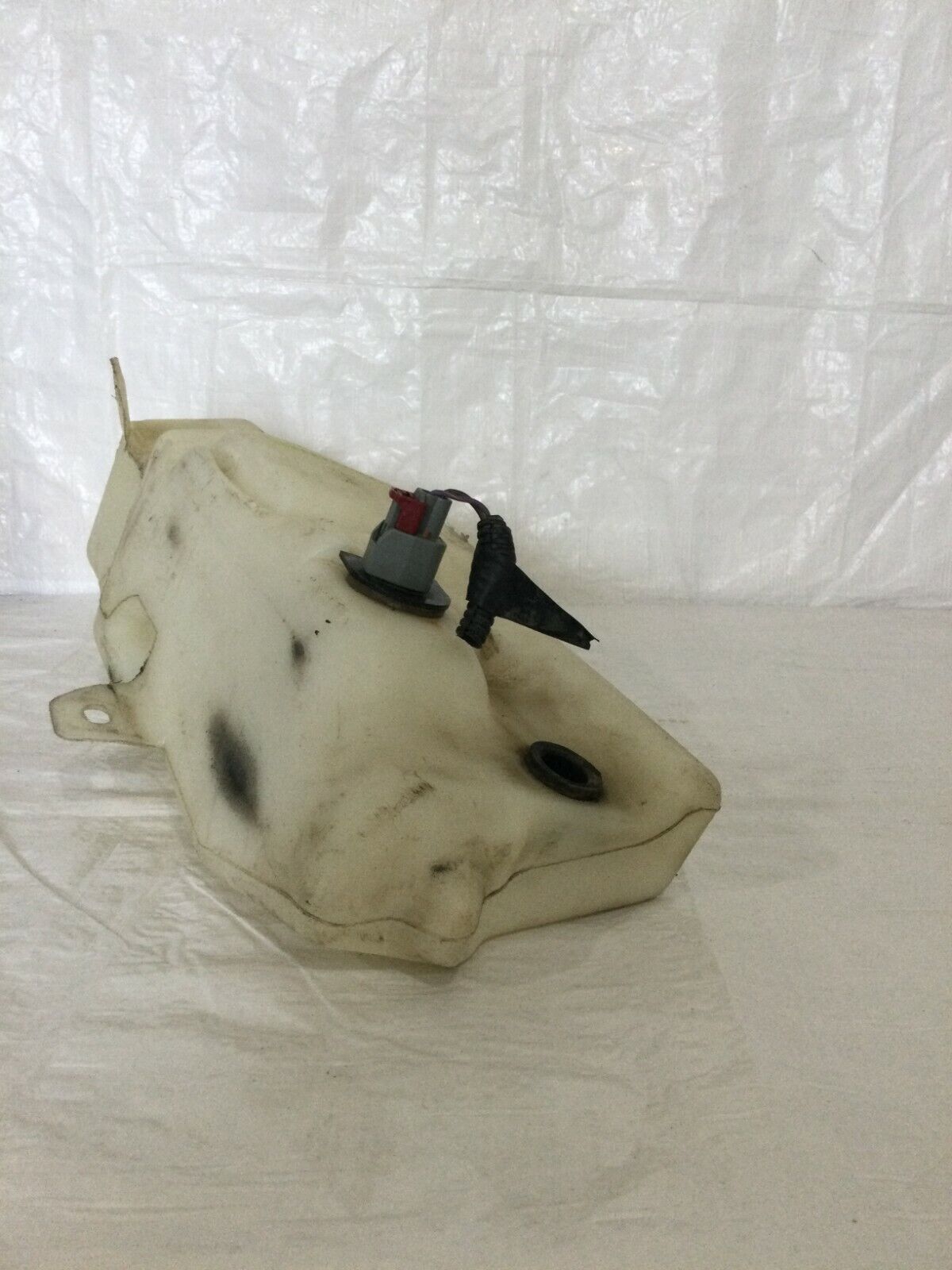 2004 Dodge Ram 2500 3500 5.7L Windshield Washer Fluid Reservoir Tank 55077349AC