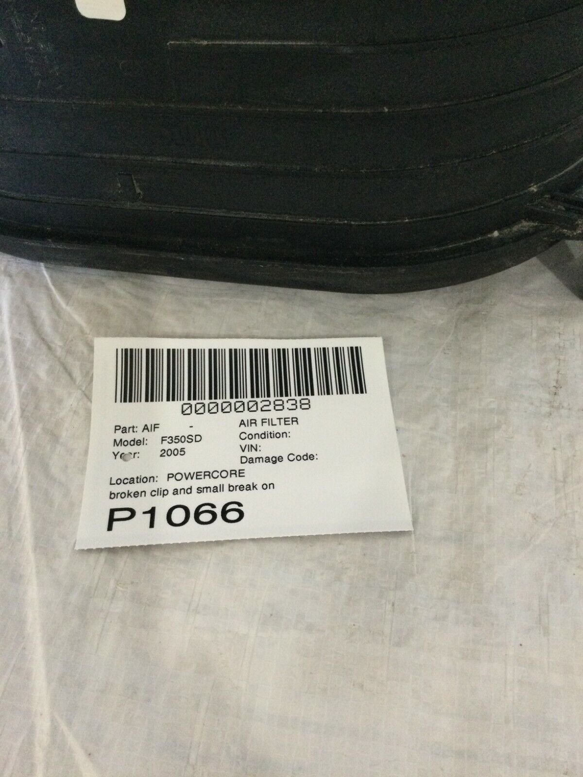 2005 Ford F-350SD Air Filter Box Assembly OEM 