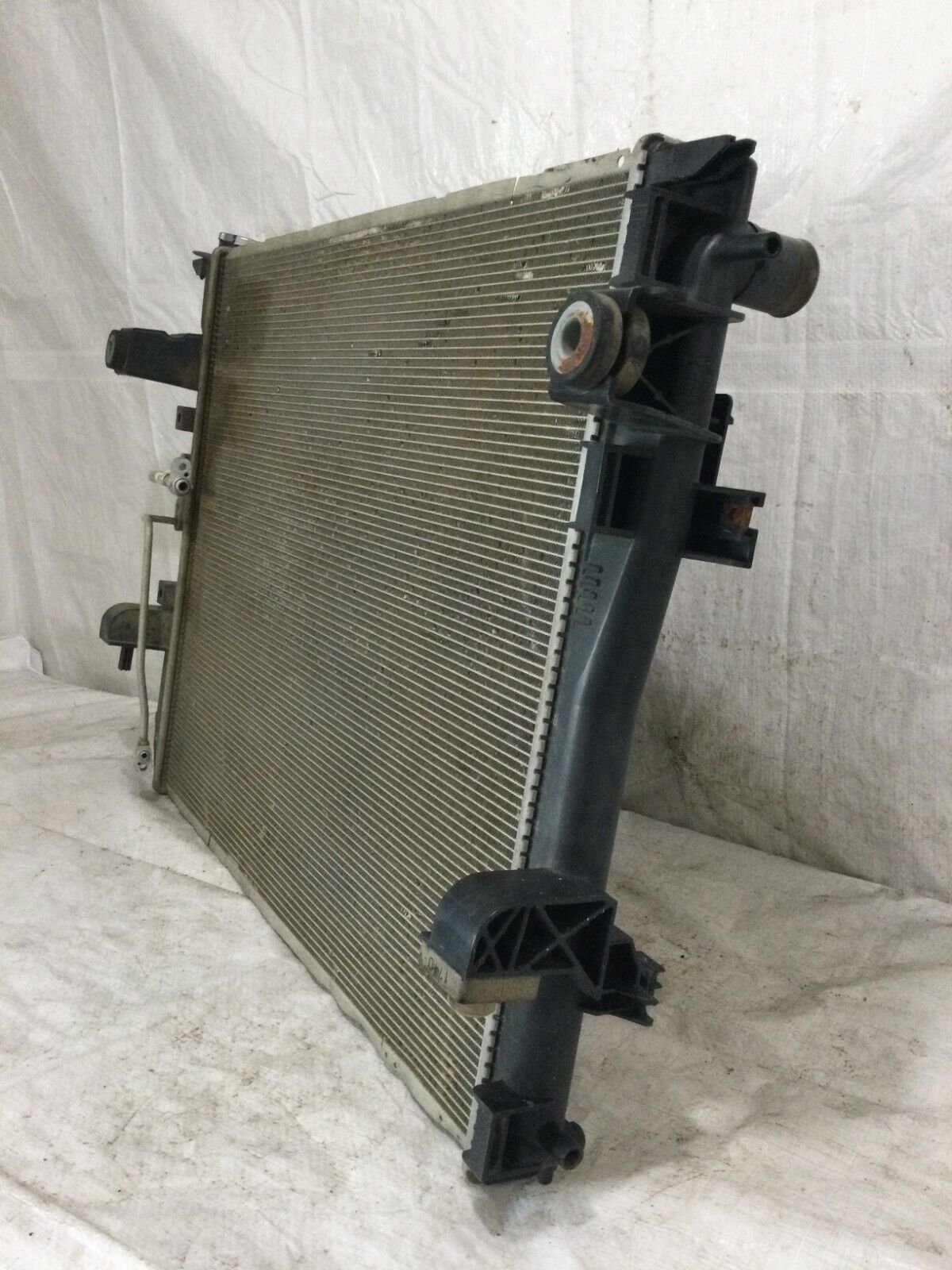 2007 Dodge Ram 1500 Radiator Assembly OEM 55057096AD