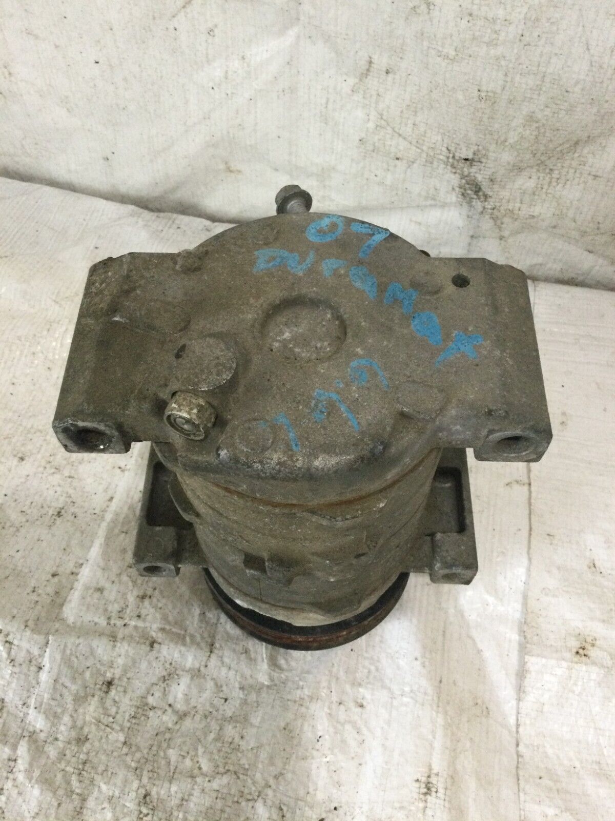 2007  Chevrolet Silverado 3500 AC Air Compressor  OEM