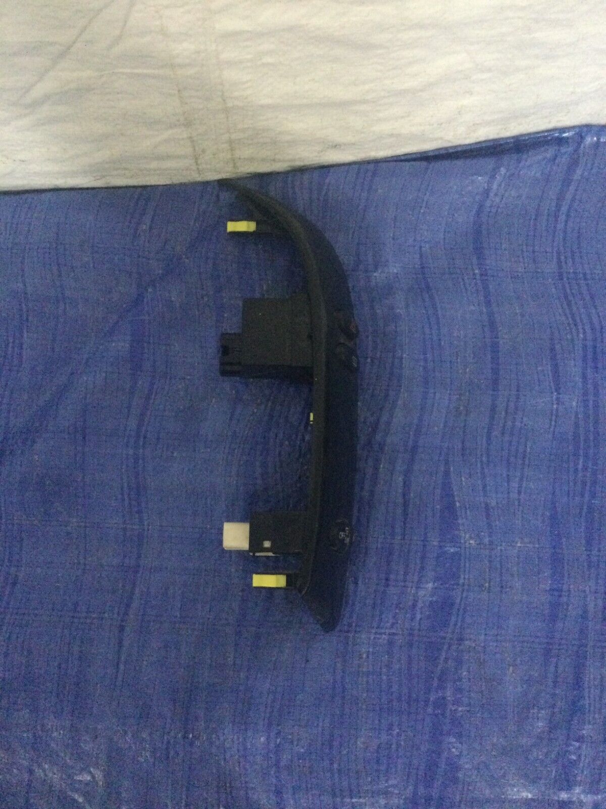 2004 Toyota Sienna Left Side Dashboard Trim Bezel  OEM LH