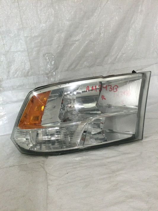 2013 Dodge Ram 1500 5.7L Right Passenger Headlight Assembly OEM MARKED DAMAGE