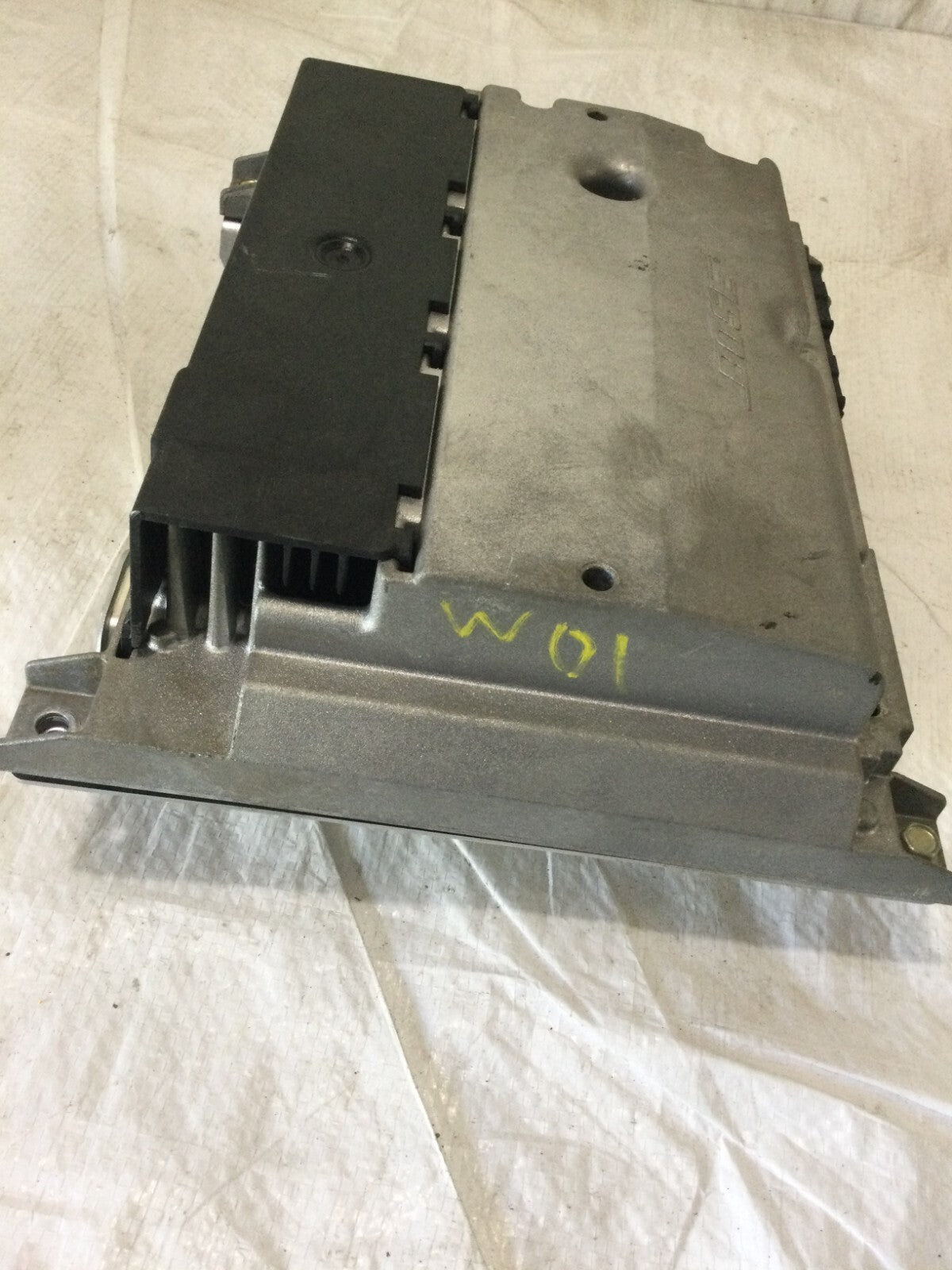2006-2010 Infiniti M45 Bose Stereo Radio Audio Amplifier 28060 EH11C OEM