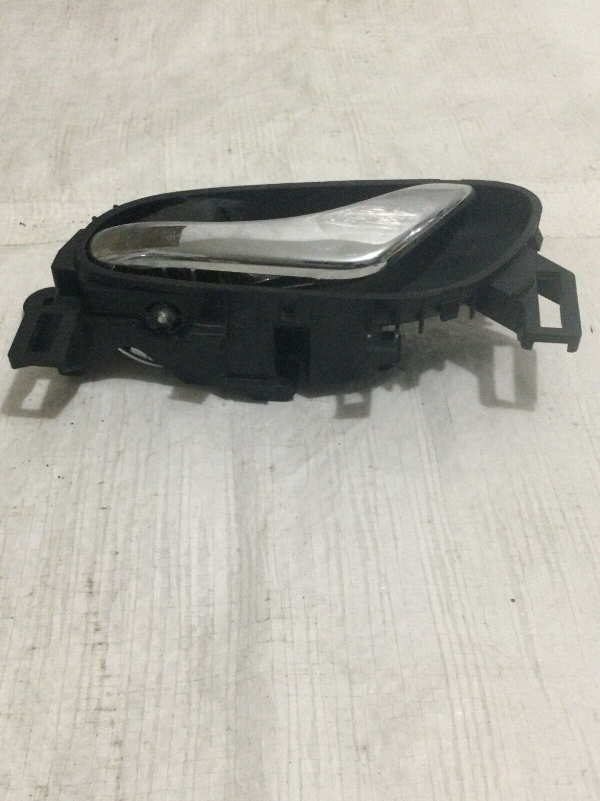 2020 Nissan Rogue Front Left Interior Door Handle OEM