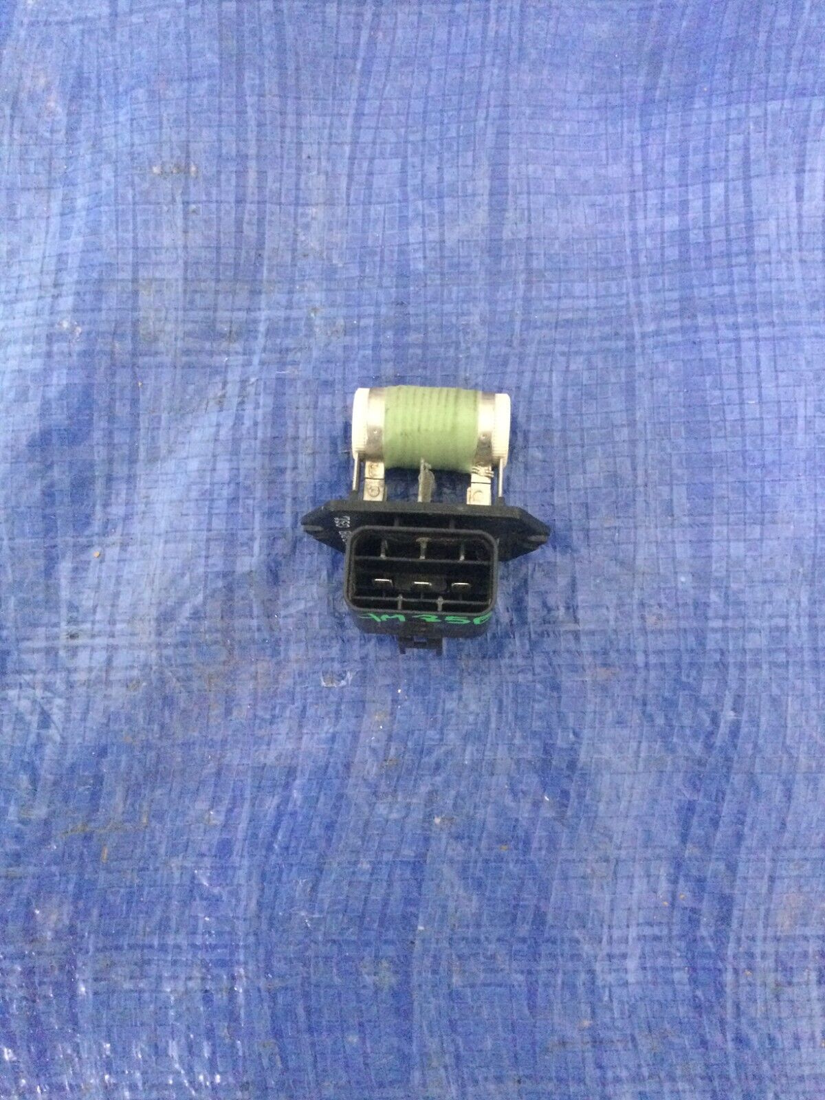 2018 Hyundai Elantra Cooling Fan Resistor LH OEM