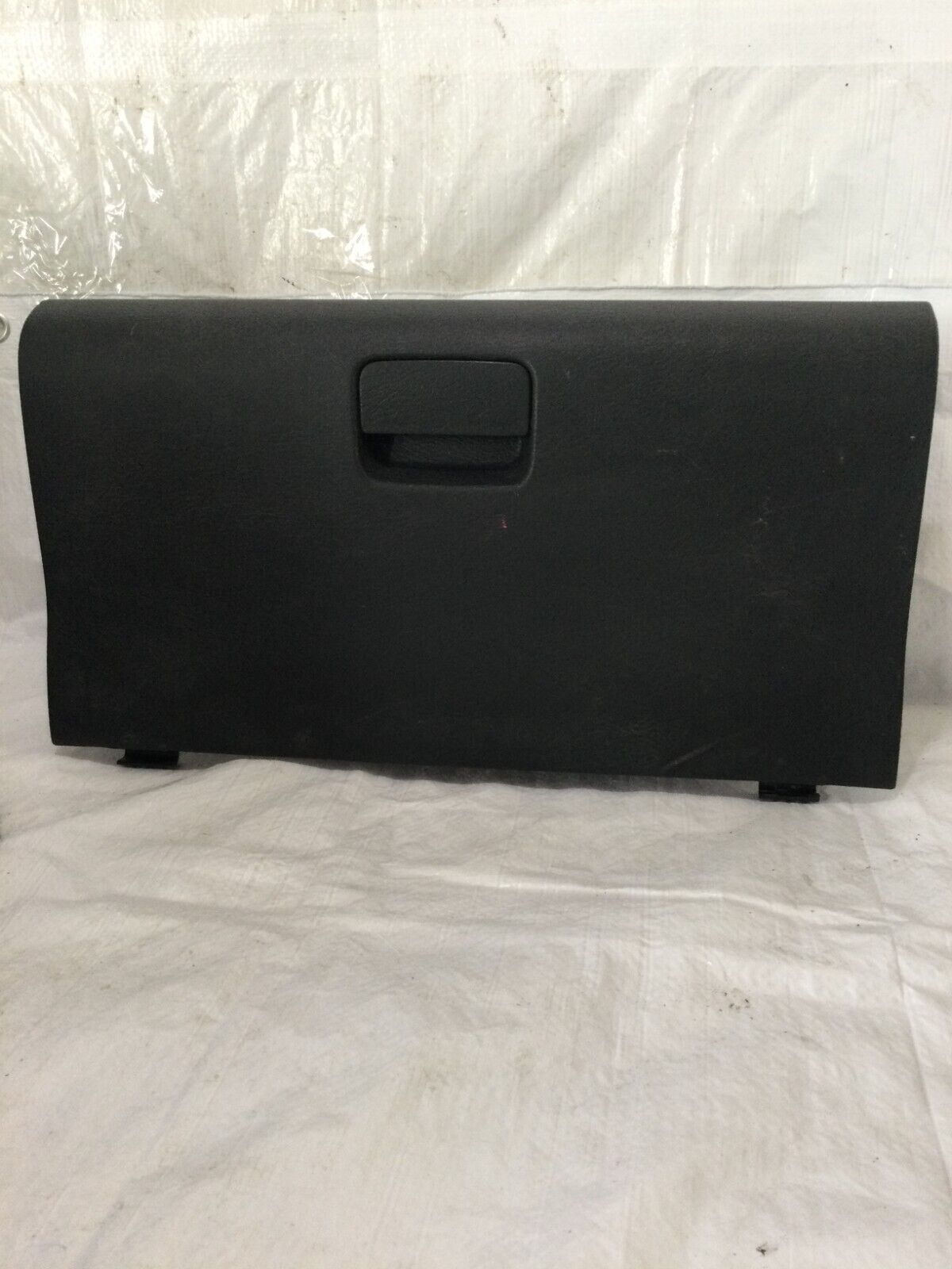 2002-2005 Dodge Ram 2500 Glove Box Assembly OEM 5GT18TRM