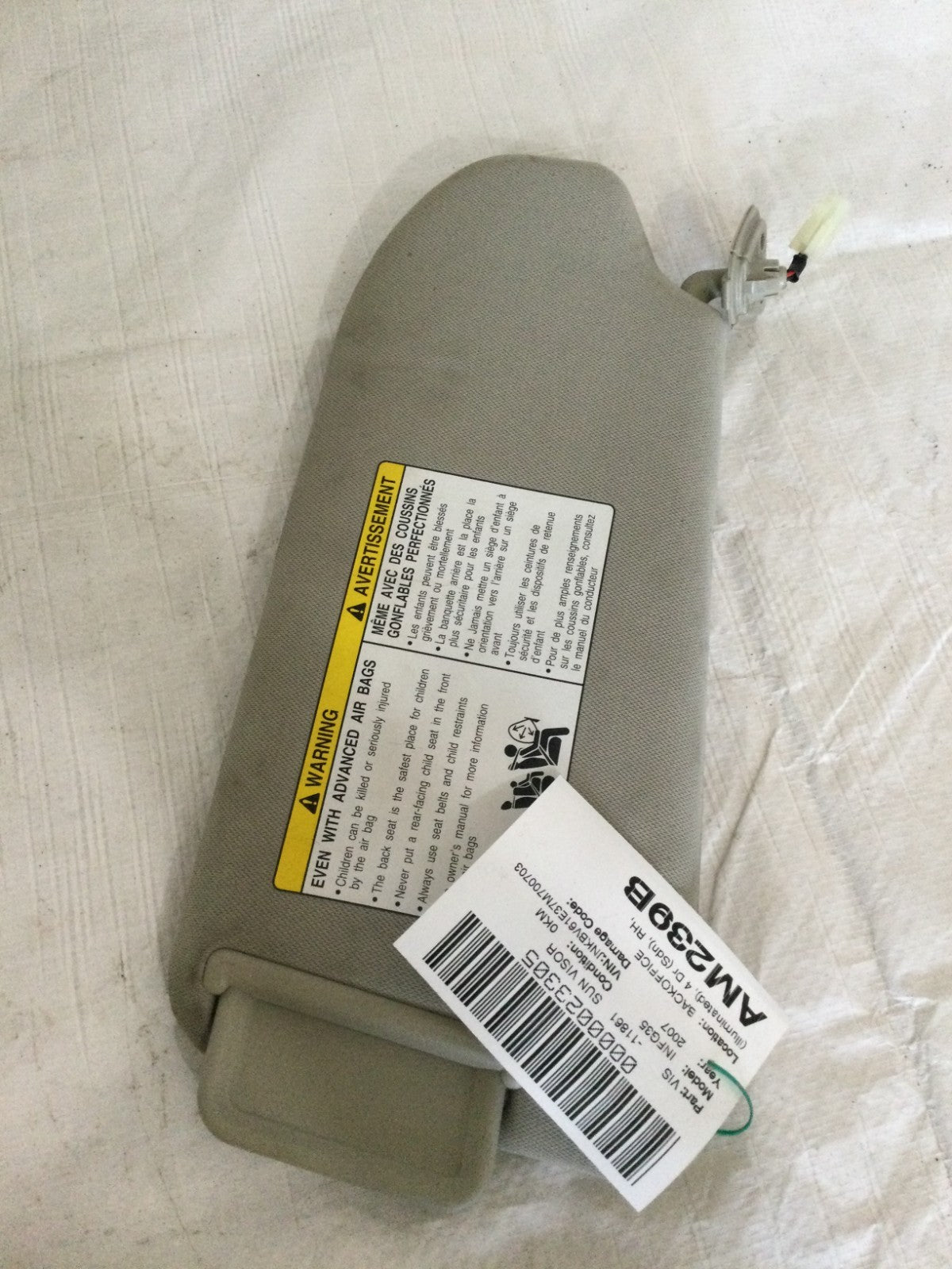 2007 Infiniti G35 Right Passenger Sun Visor OEM