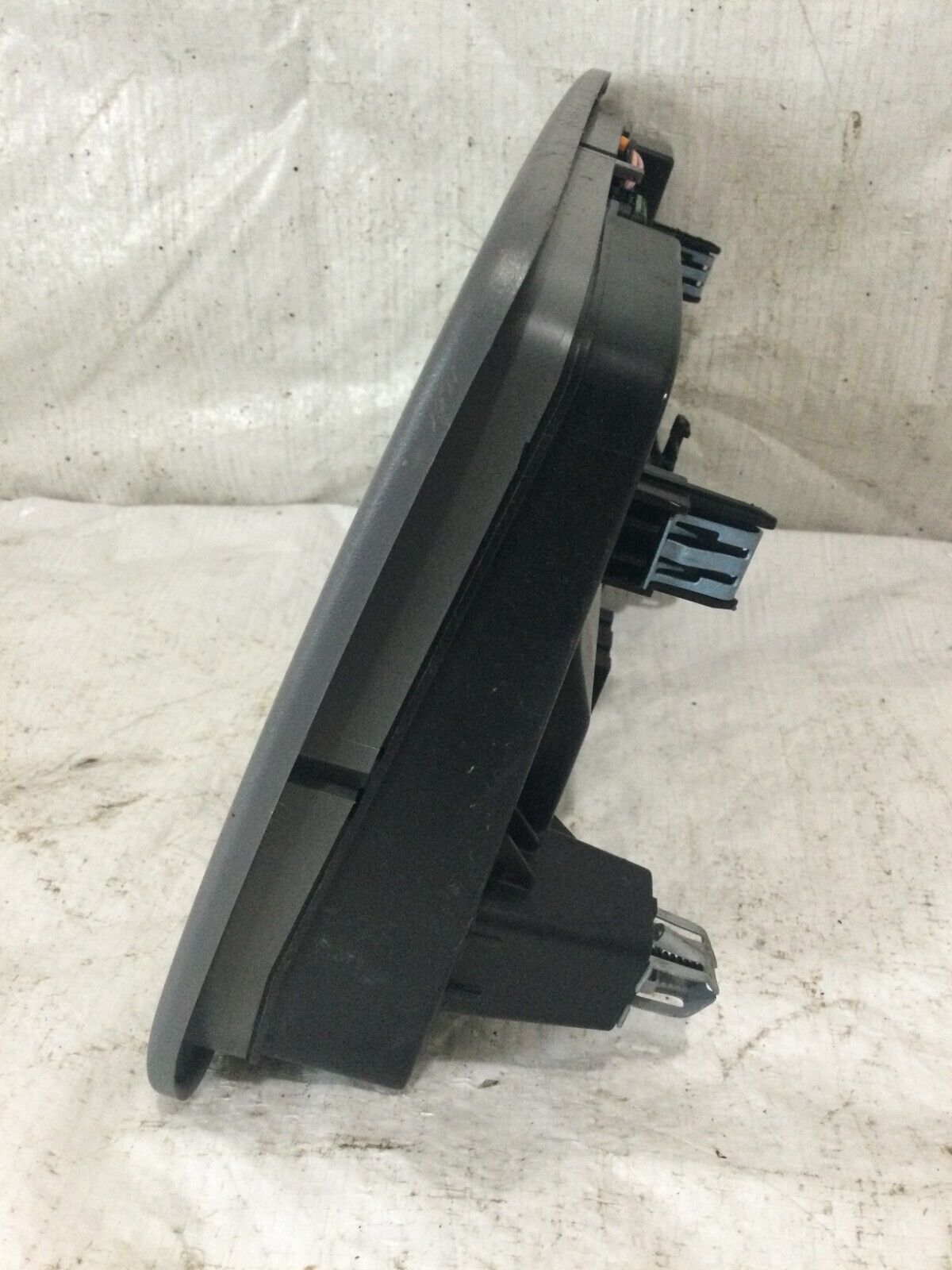 2019-2022 GMC Sierra 3500HD Overhead Console Dome Light  W/ Sunroof Control OEM