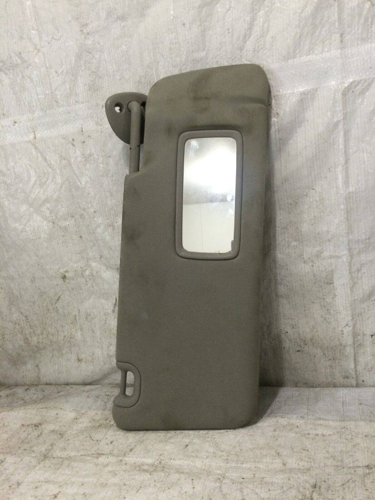 2018 RAM 1500 Right Passenger Side Illuminated Sun Visor OEM