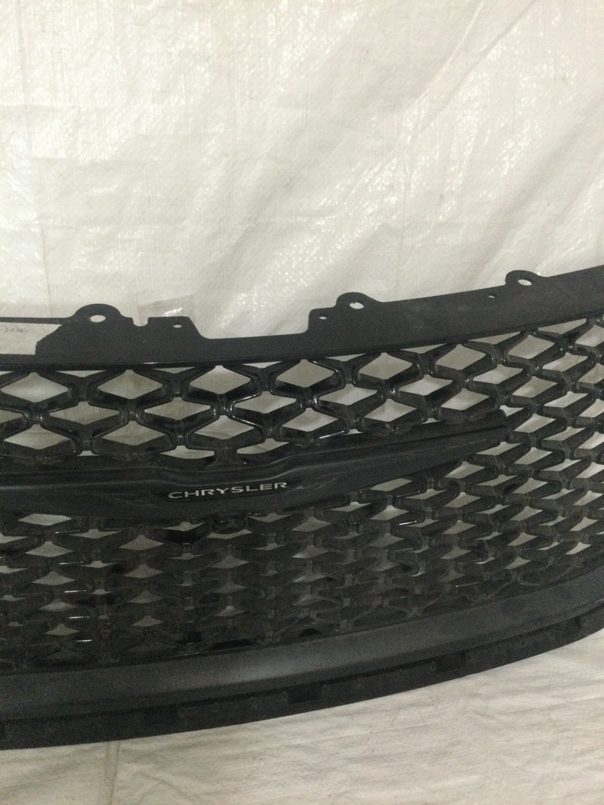 2021-2022 Chrysler Pacifica Front Upper Grille OEM