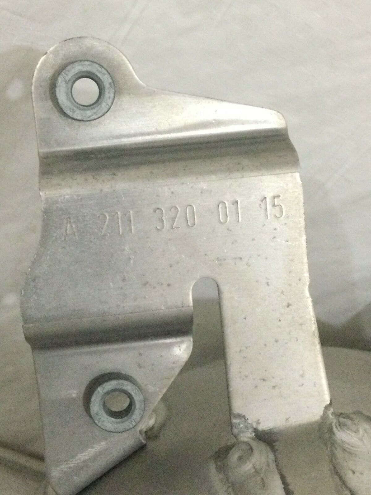 2003-2006 Mercedes Benz W211 E55AMG Air Suspension Accumulator Tank A2113200115