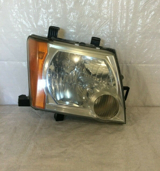 2012 Nissan Xterra Halogen Headlight Right Passenger Side OEM RH