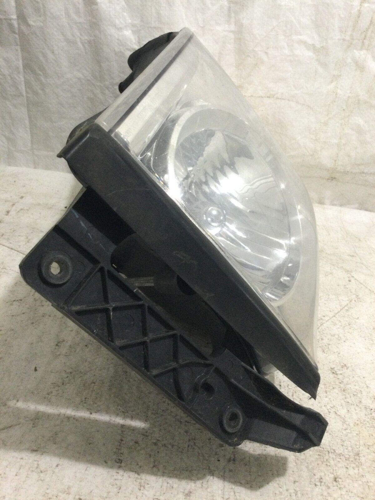 2007 Dodge Ram 1500 Headlight Right Passenger Side OEM RH 50693B OEM