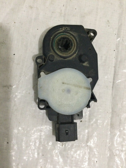 2015-2019 Ford F150 Upper Radiator Air Shutter Actuator Motor FL348476BC OEM