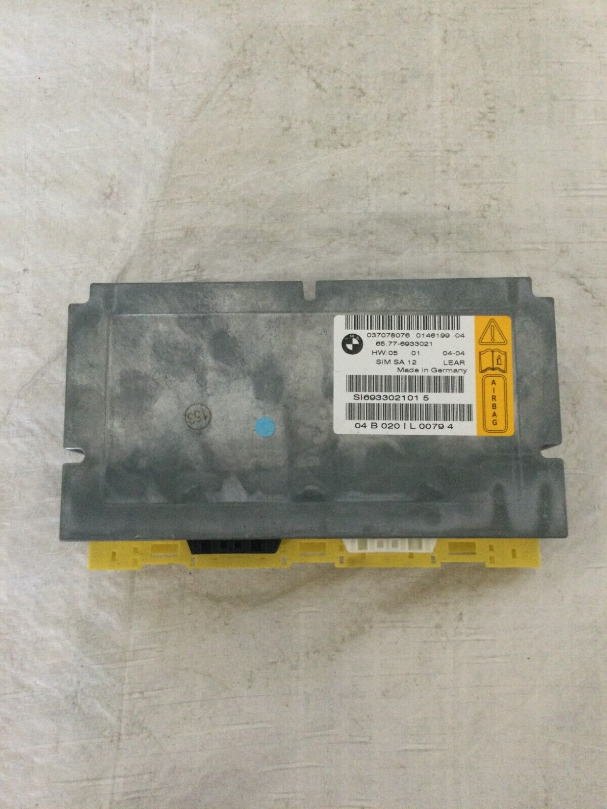  2004 BMW 745i E65/E66 SRS Control Module OEM 6933021