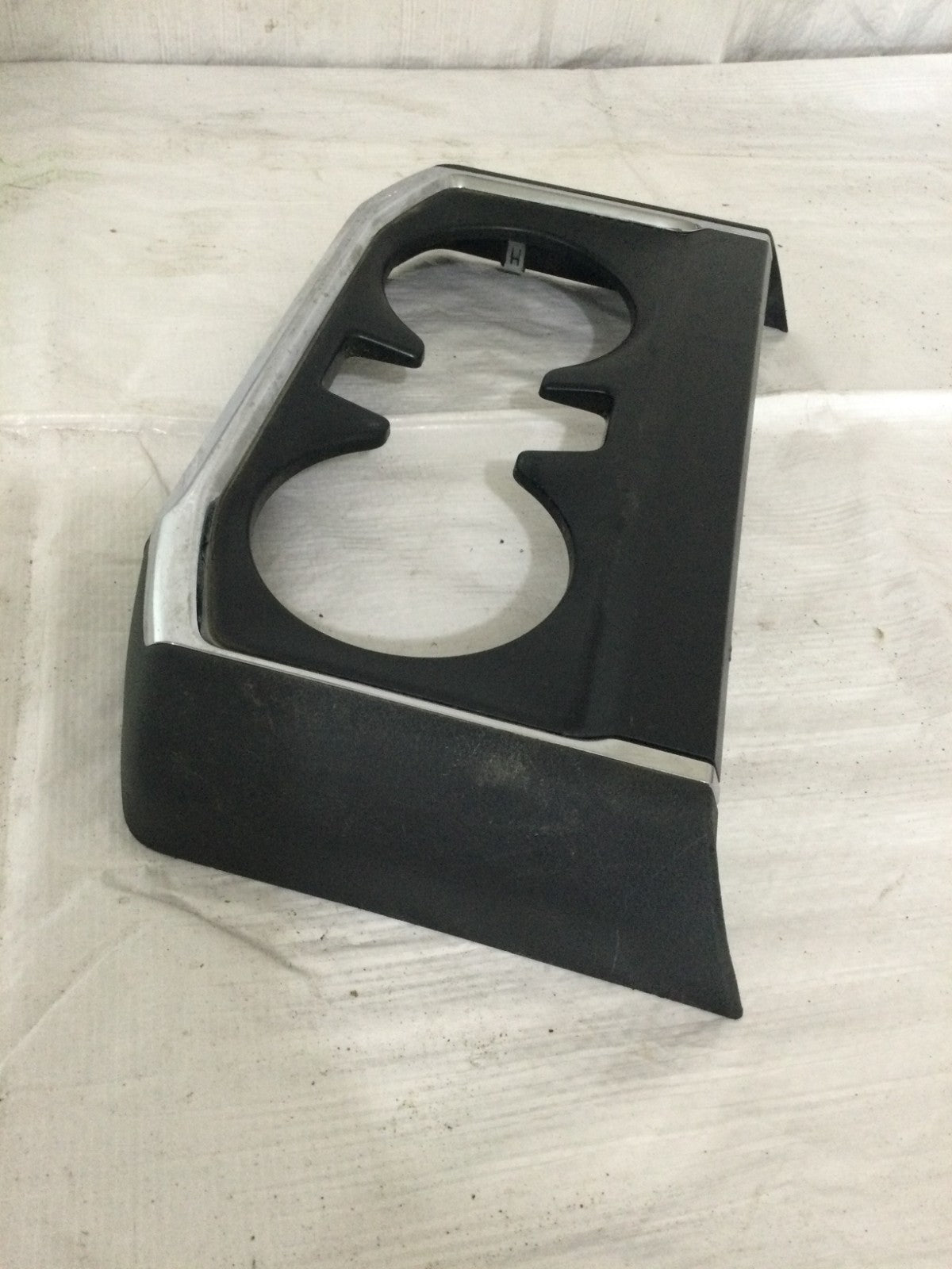 2023 Ford F-150 Console Cup Holder Panel Cover OEM ML3B 15045D74 BBS300