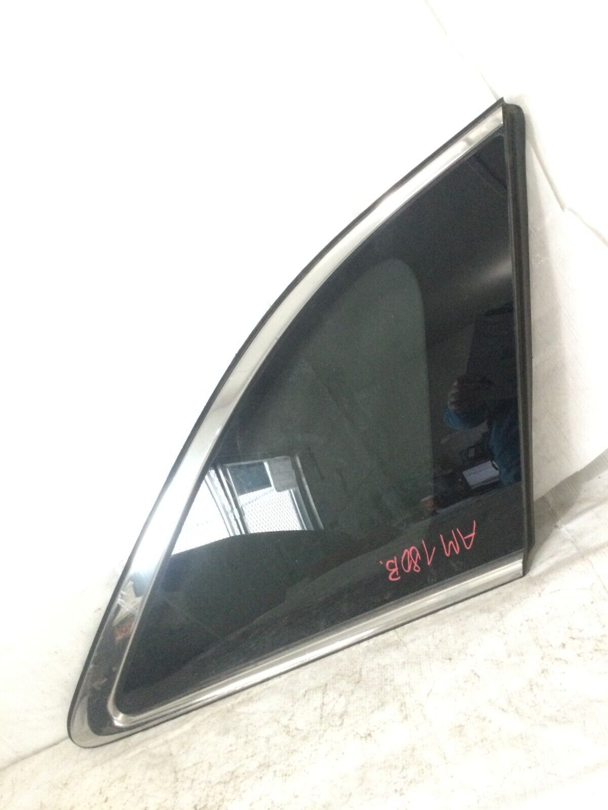 2016-2020 Kia Sorento Rear Right Quarter Window Glass OEM