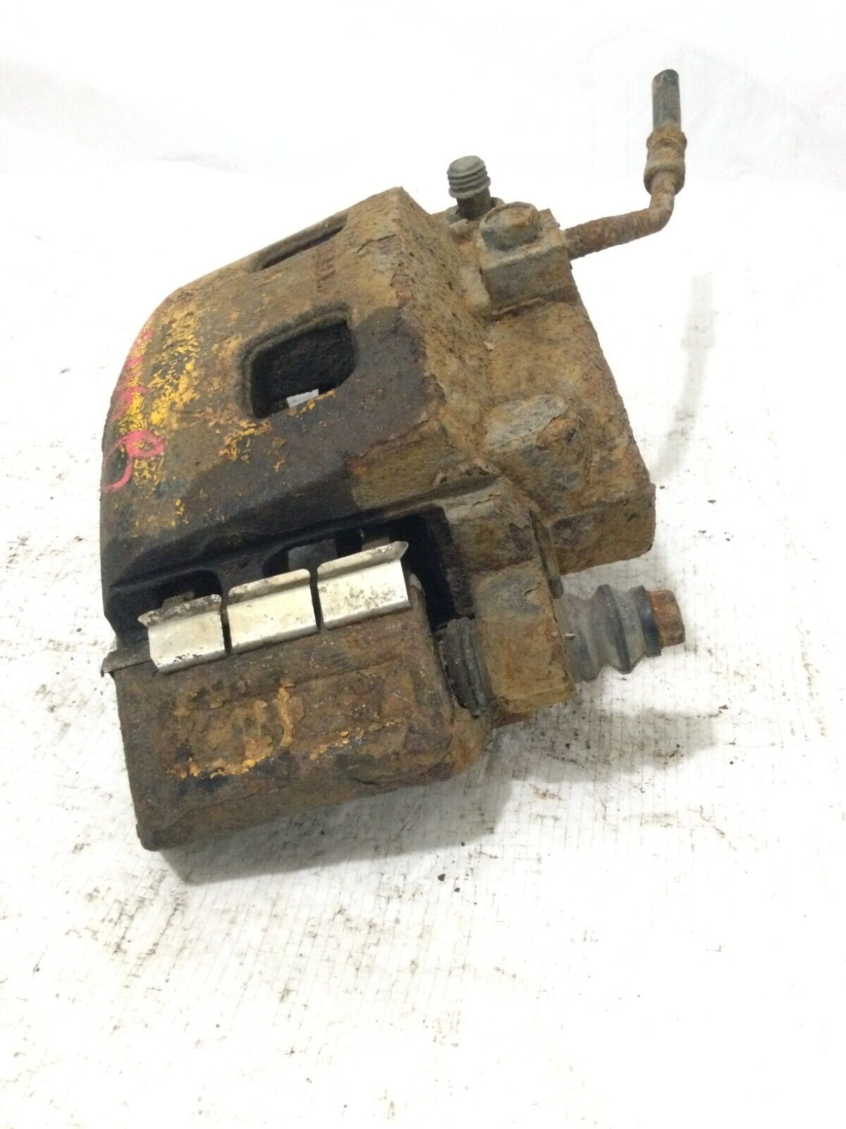 2002-2004 Dodge Ram 1500 Front Left Brake Caliper OEM