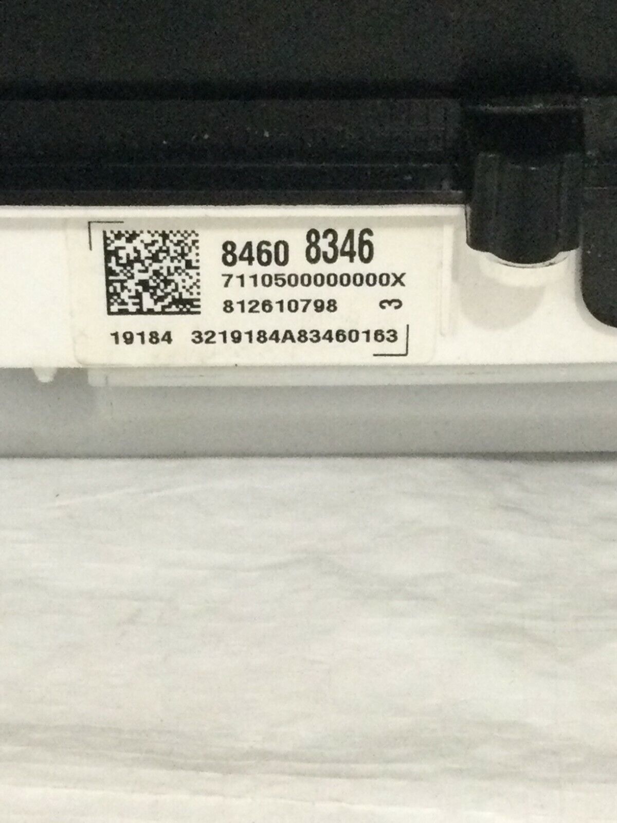 2019 GMC Sierra 1500 5.3 L 4X4 Auto Stop 4" Screen Speedometer Cluster KPH OEM 