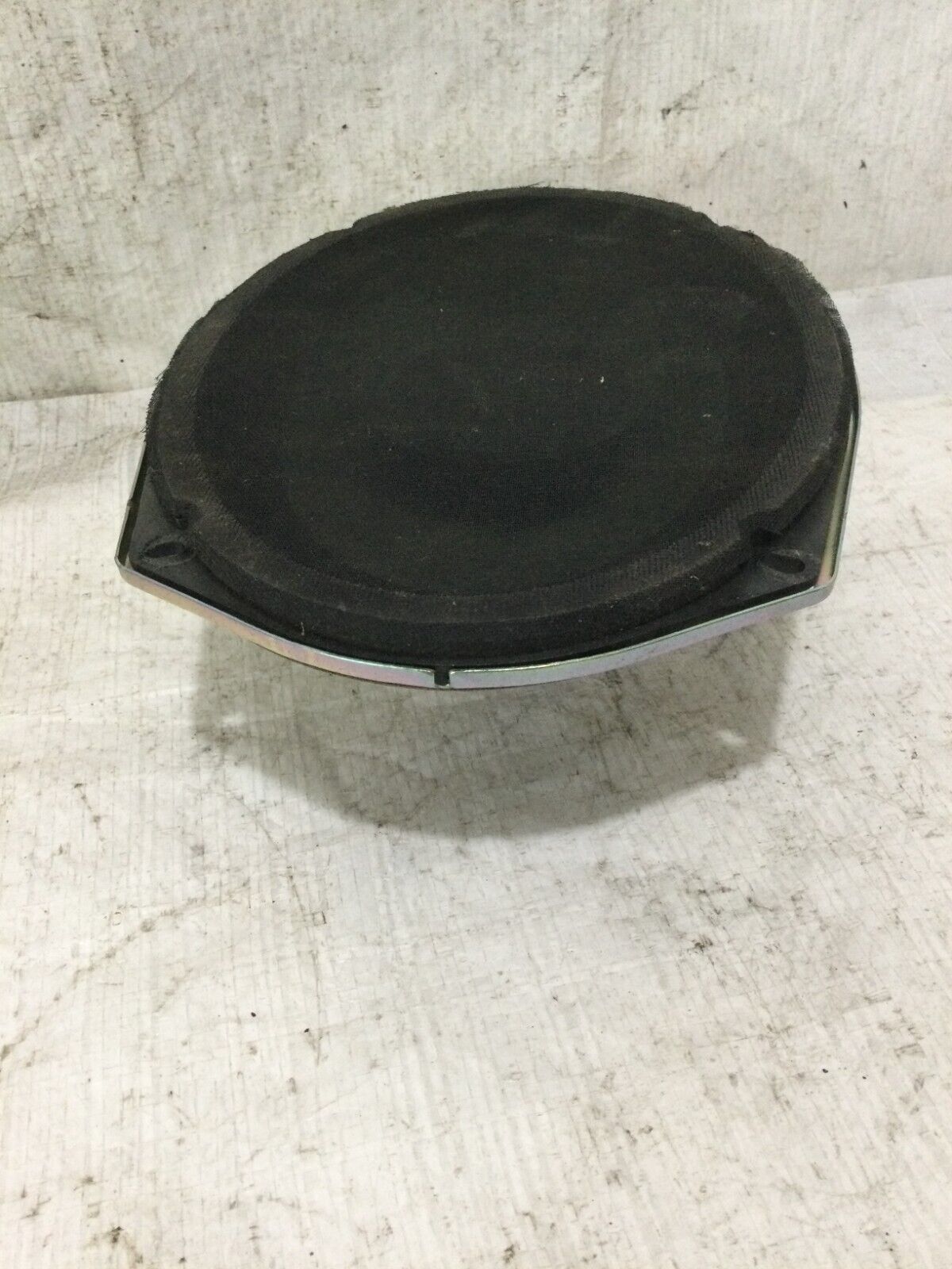 2018 RAM 1500 Front Right Passenger Side Audio Door Speaker  05091019AB OEM